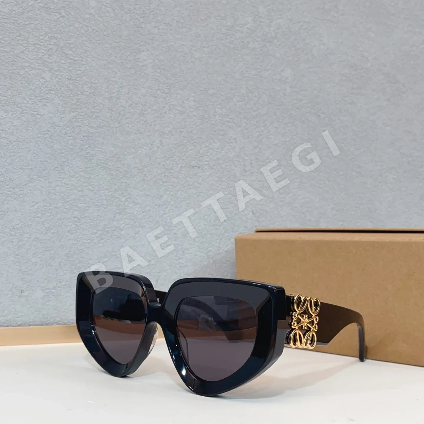 로에베 선글라스 72871 Loewe Sunglasses 상세 이미지 3