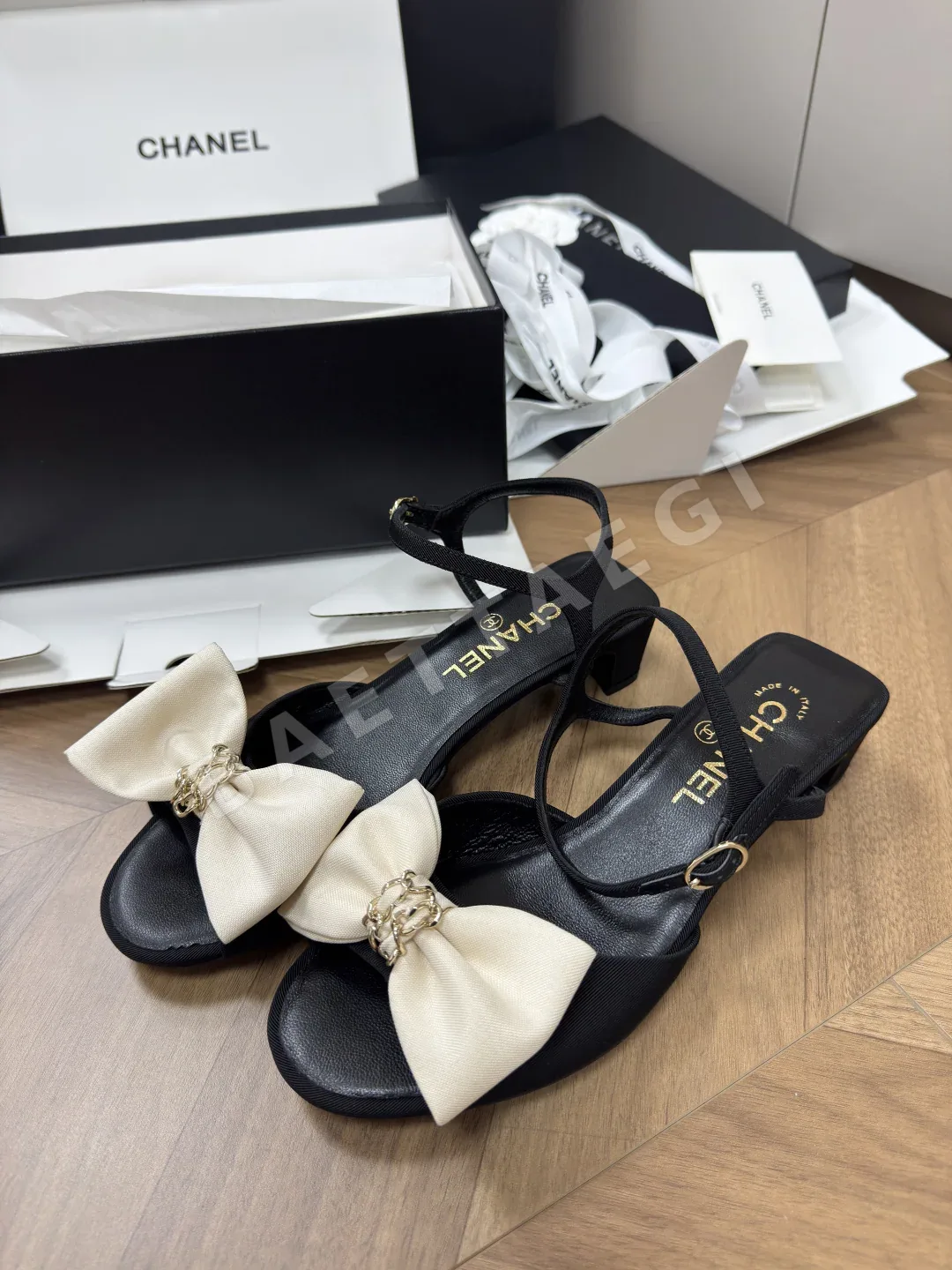 샤넬 신발 88903