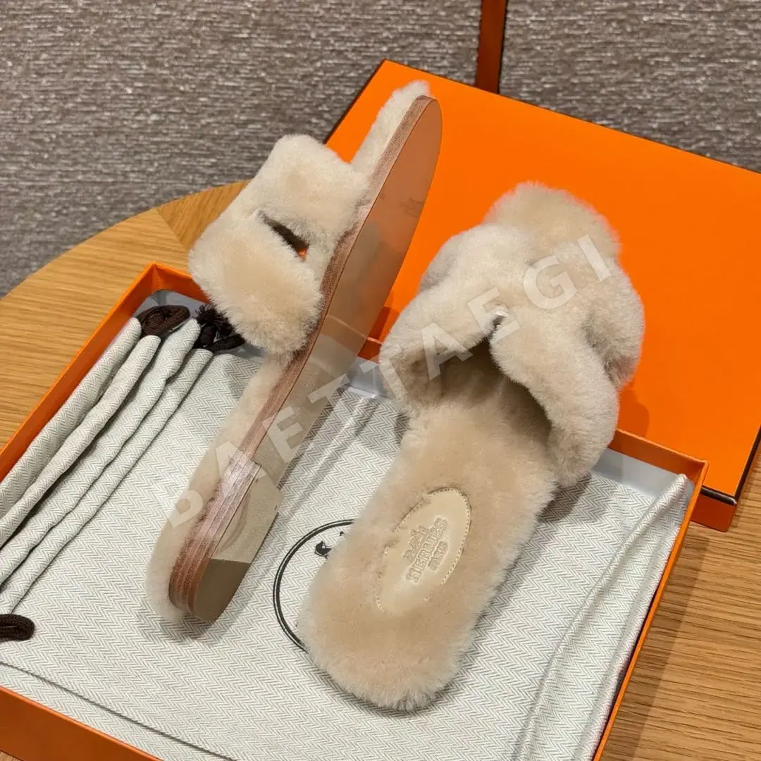 에르메스 오란 샌들 베이지 가죽 H 컷아웃 상세 이미지 9