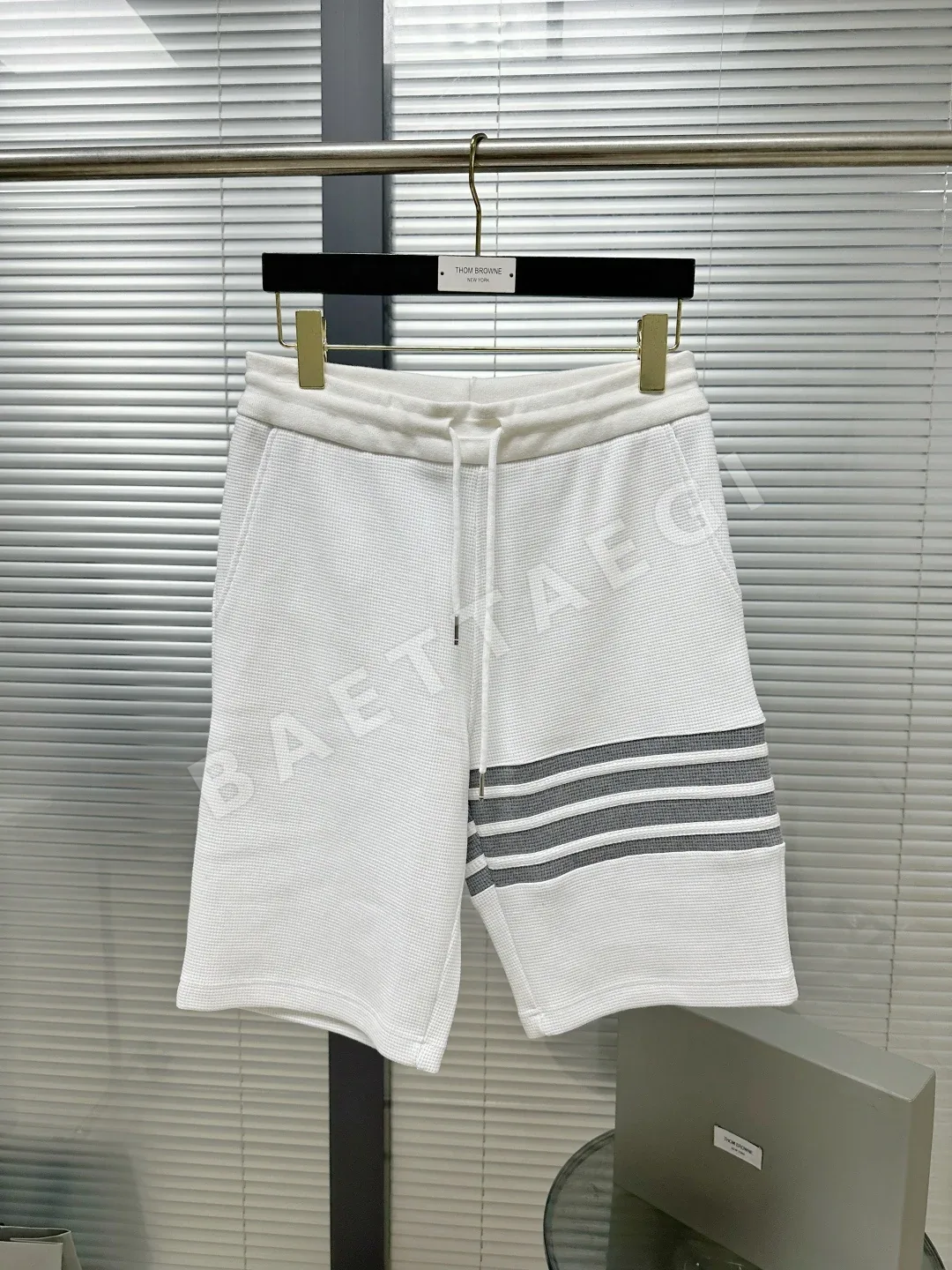 톰브라운 와플 체크 면 남성 반바지 126244