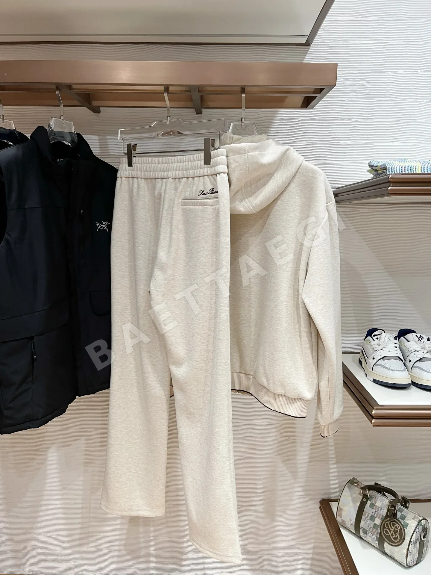 로로피아나 남성 세트 64501 Loro Piana 상세 이미지 2