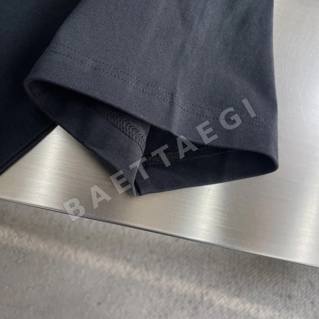 버버리 로고 자수 프린트 반팔 티셔츠 남녀공용 1908 상세 이미지 6