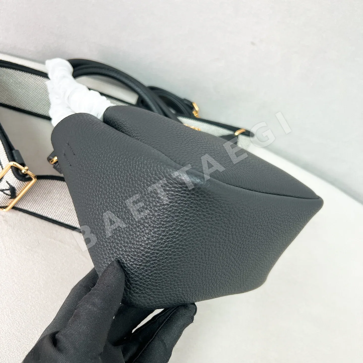프라다 리치 패턴 미니 핸드백 1BA362 상세 이미지 7