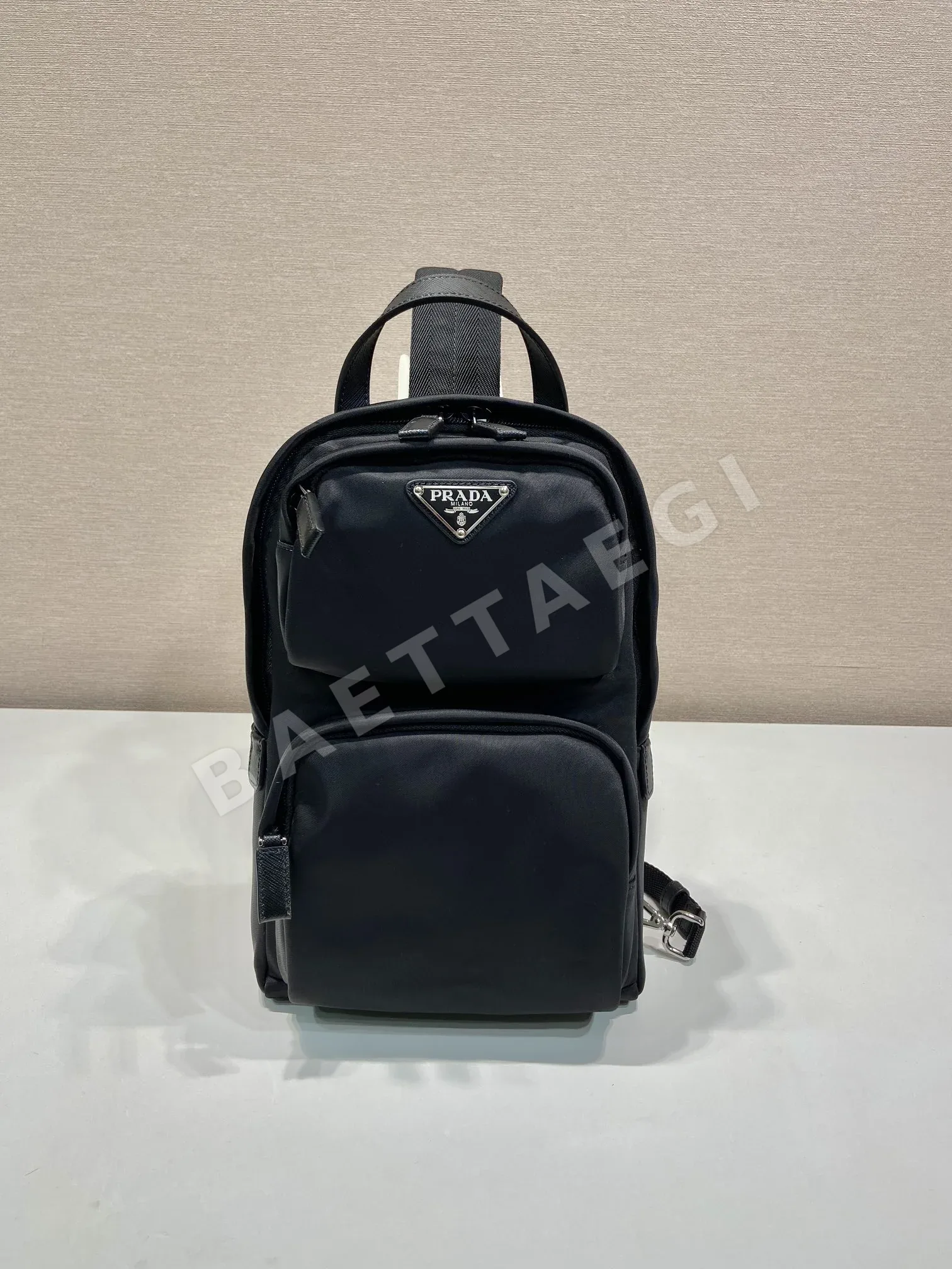 프라다 가방 2VZ105