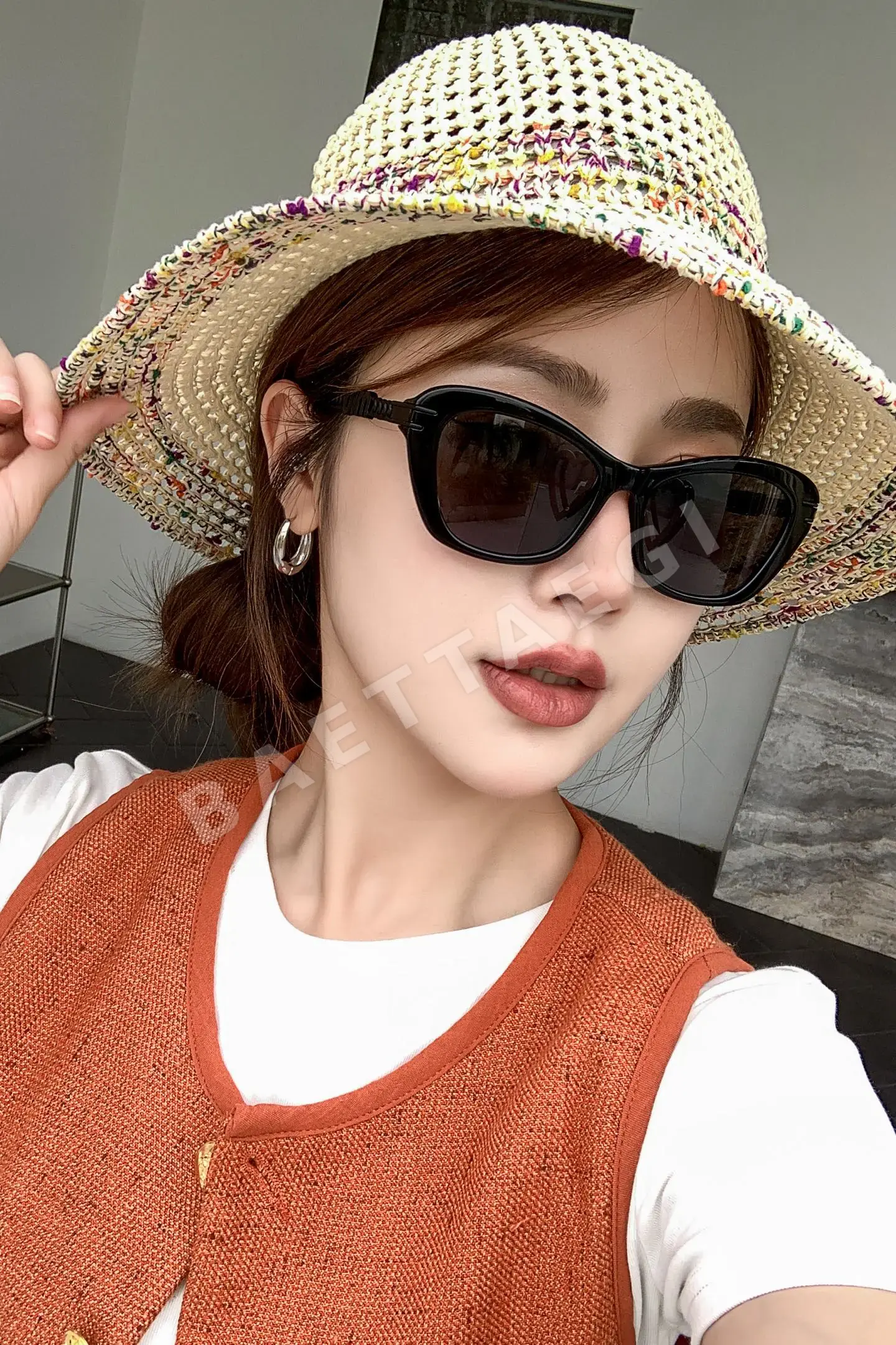 미우미우 OMU 15 WS 선글라스 상세 이미지 5