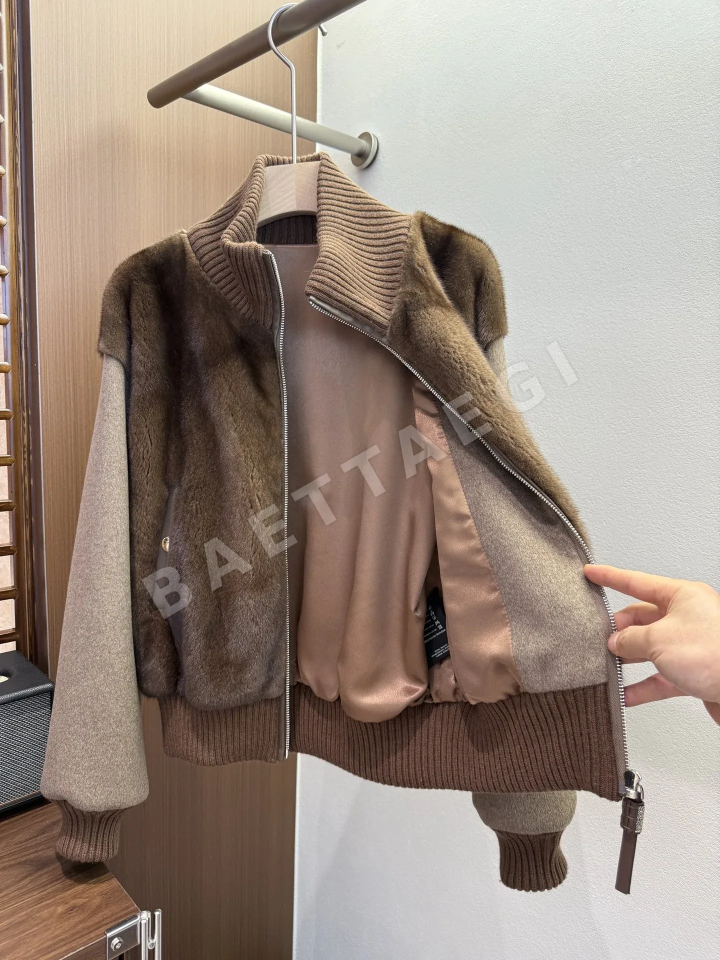 브루넬로쿠치넬리 캐시미어 혼방 여성 자켓 상세 이미지 8