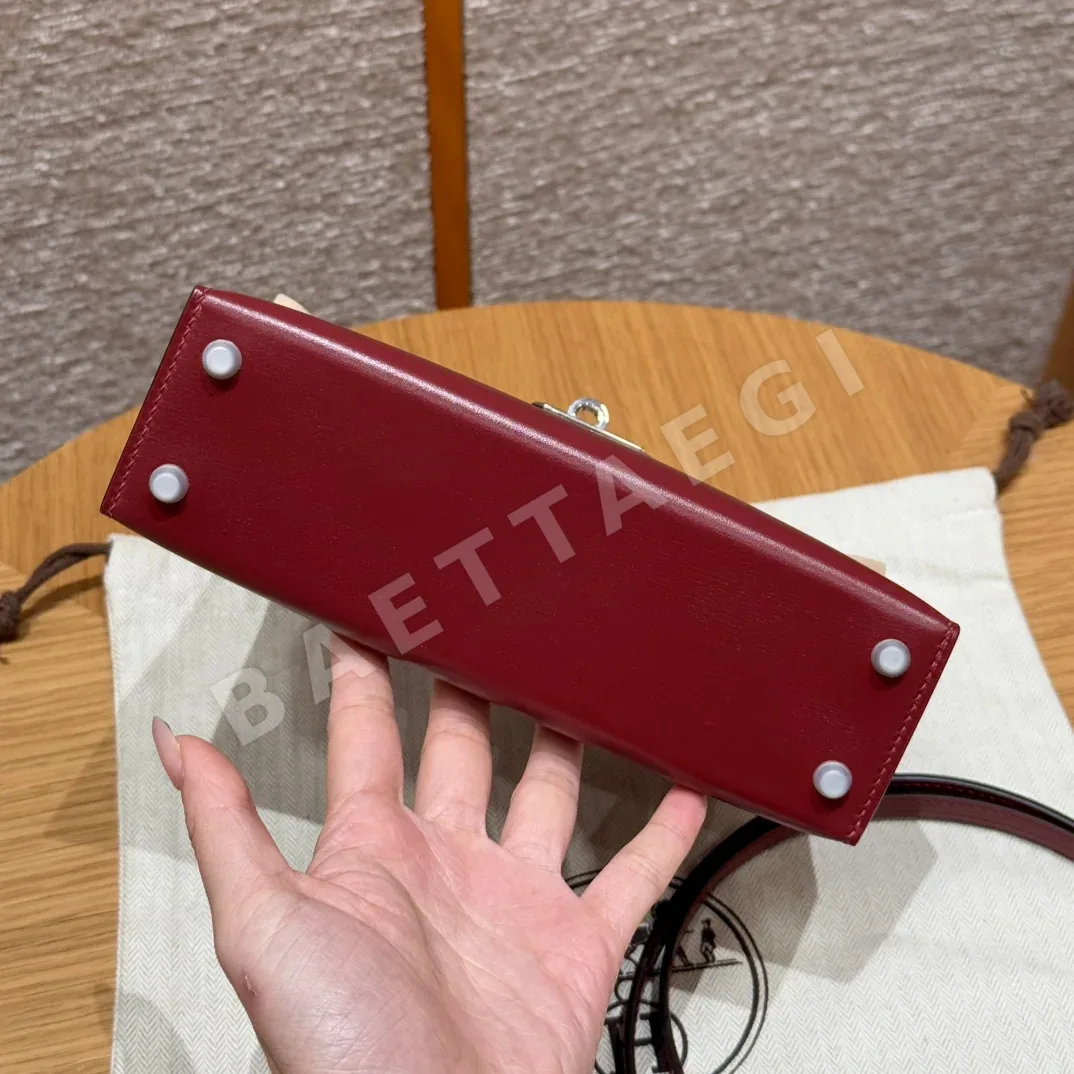 에르메스 미니 켈리 레드 본가죽 가방 상세 이미지 5