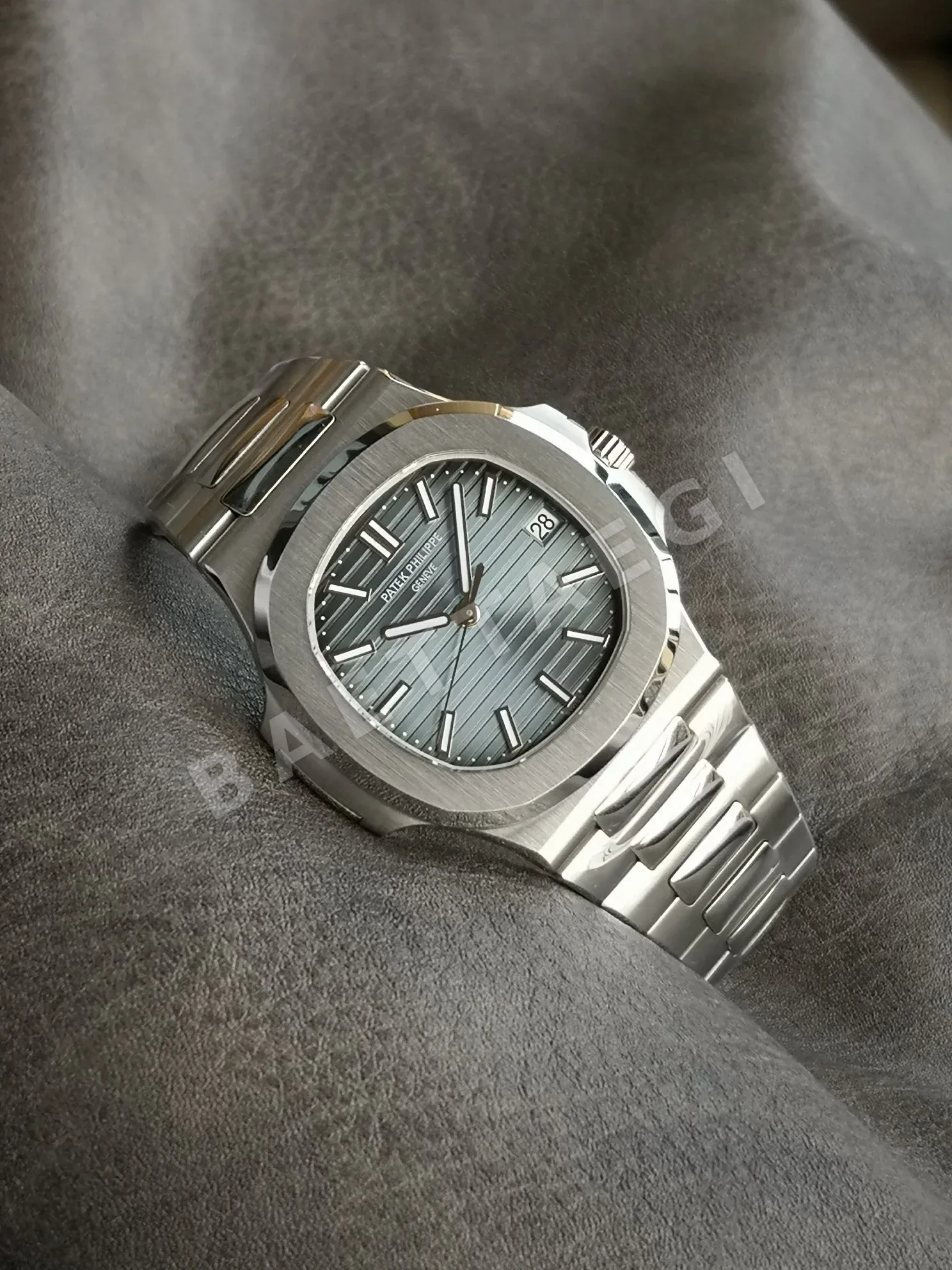 파텍필립 노틸러스 5711 자동 블루 다이얼 스틸 3K 공장 레플리카 44044 Patek Philippe 상세 이미지 6
