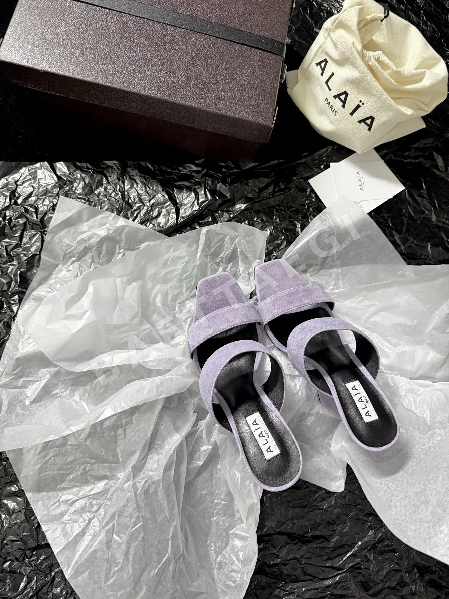 알라이아 미니멀리스트 뮬탭 여성 뮬 121305