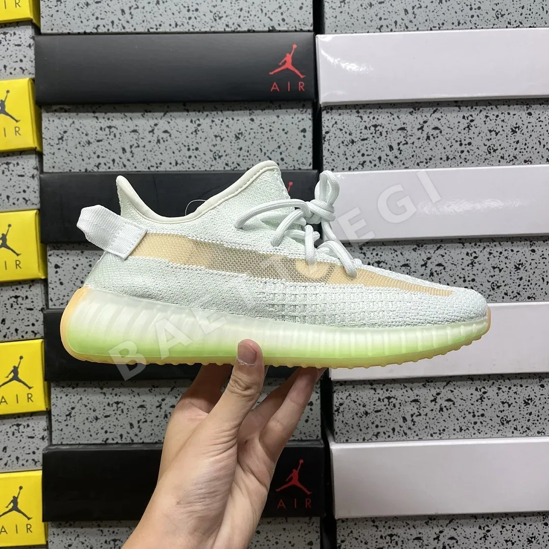 아디다스 [R] 이지 부스트 350 V2 EG7491 200748 Adidas Yeezy Boost 350 V2 상세 이미지 4