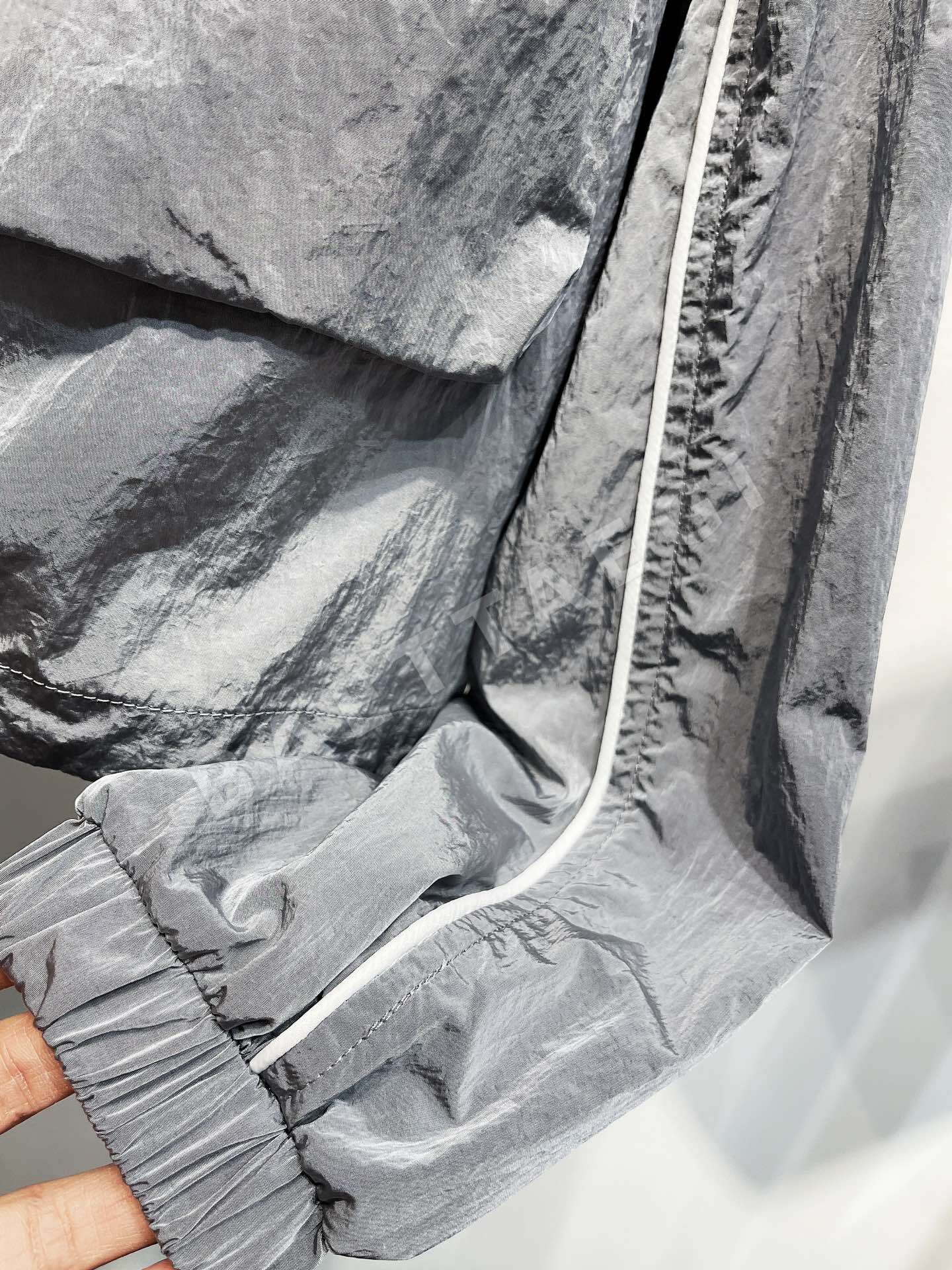 발렌시아가 여성 자외선 차단 자켓 상세 이미지 6