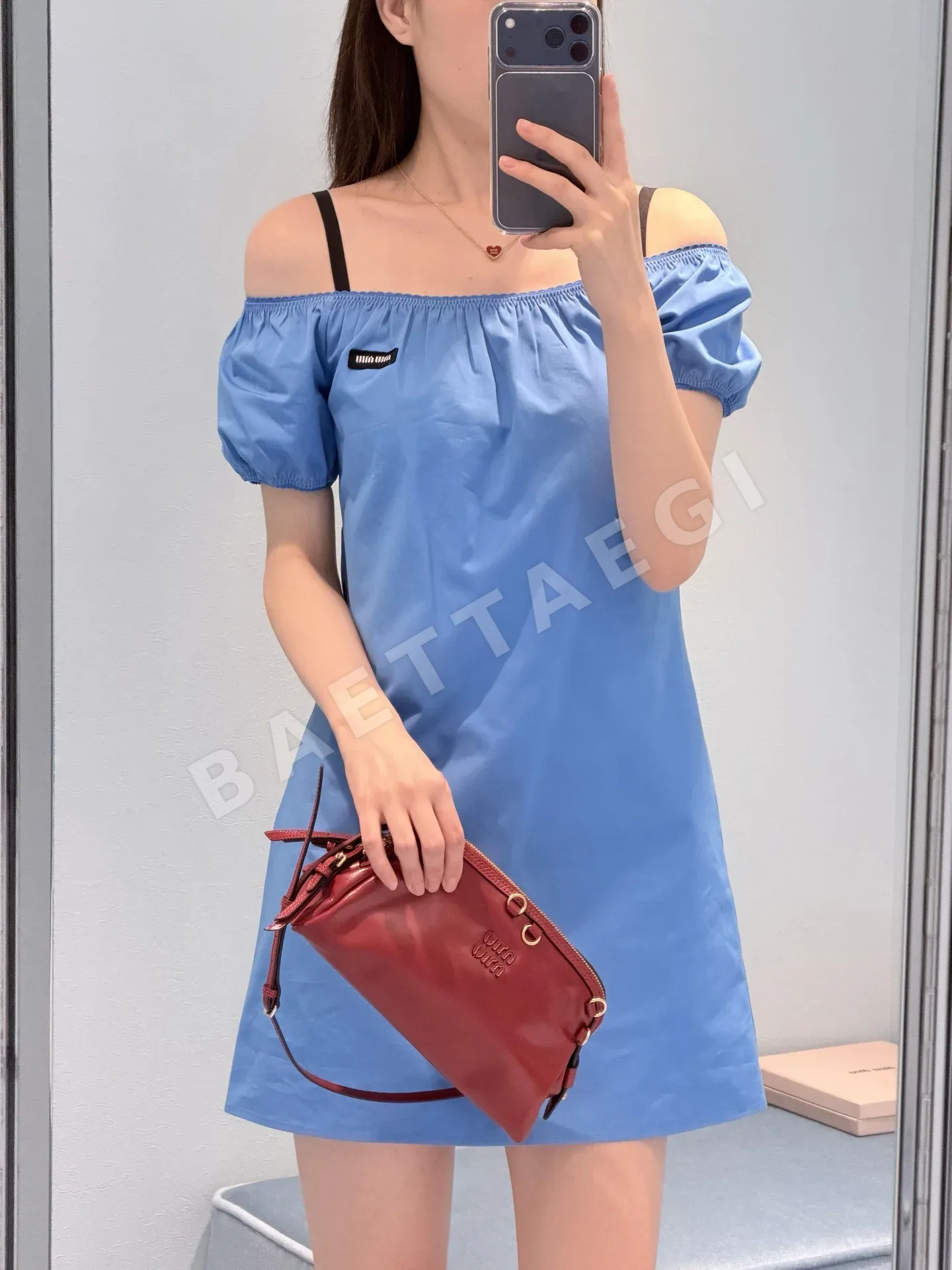 미우미우 스카이 블루 퍼프소매 A라인 원피스 상세 이미지 5