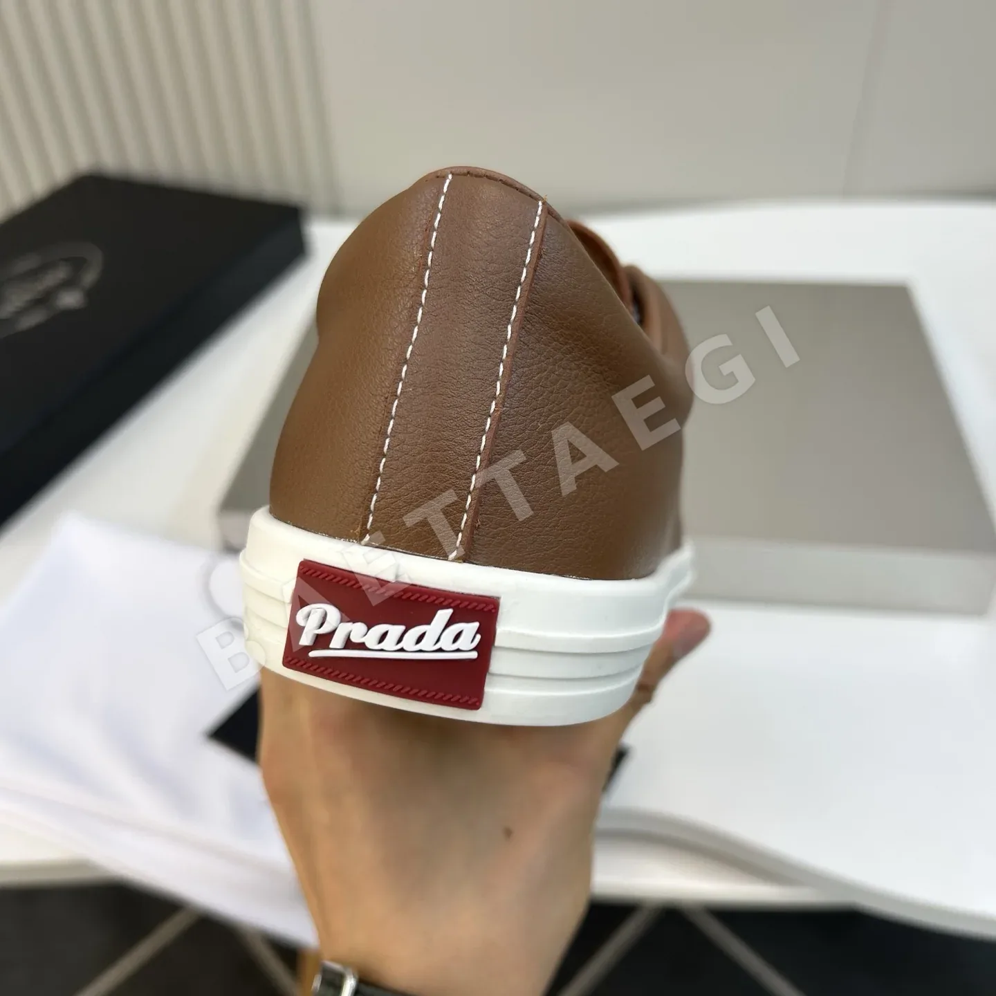 프라다 남성 캐주얼 가죽 신발 상세 이미지 7