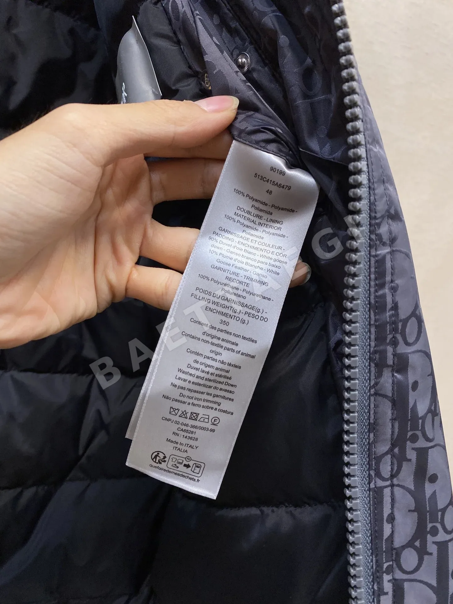 디올 모노그램 패턴 남성 다운 자켓 상세 이미지 7