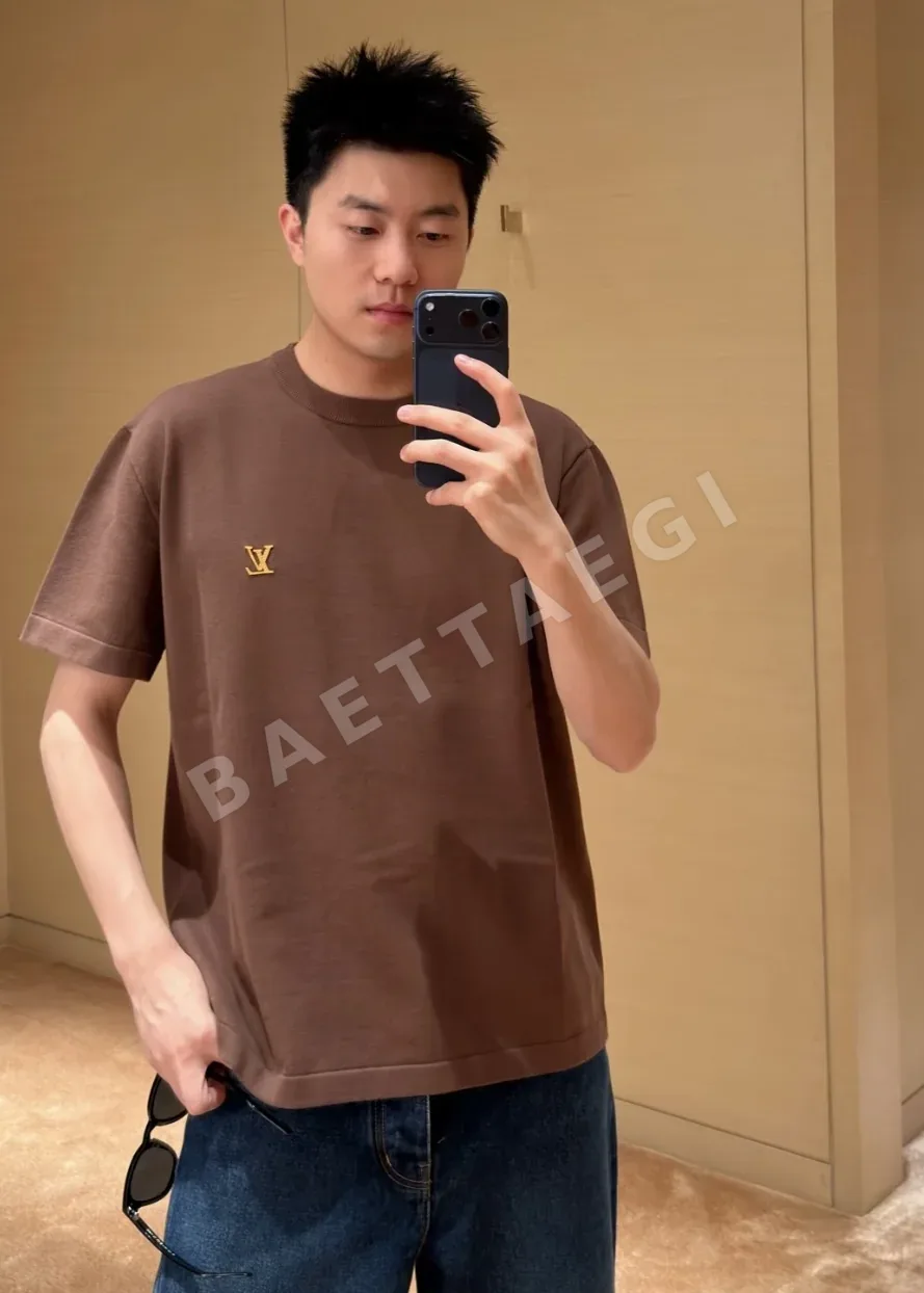 루이비통 브라운 반팔 니트 여성 티셔츠 상세 이미지 9