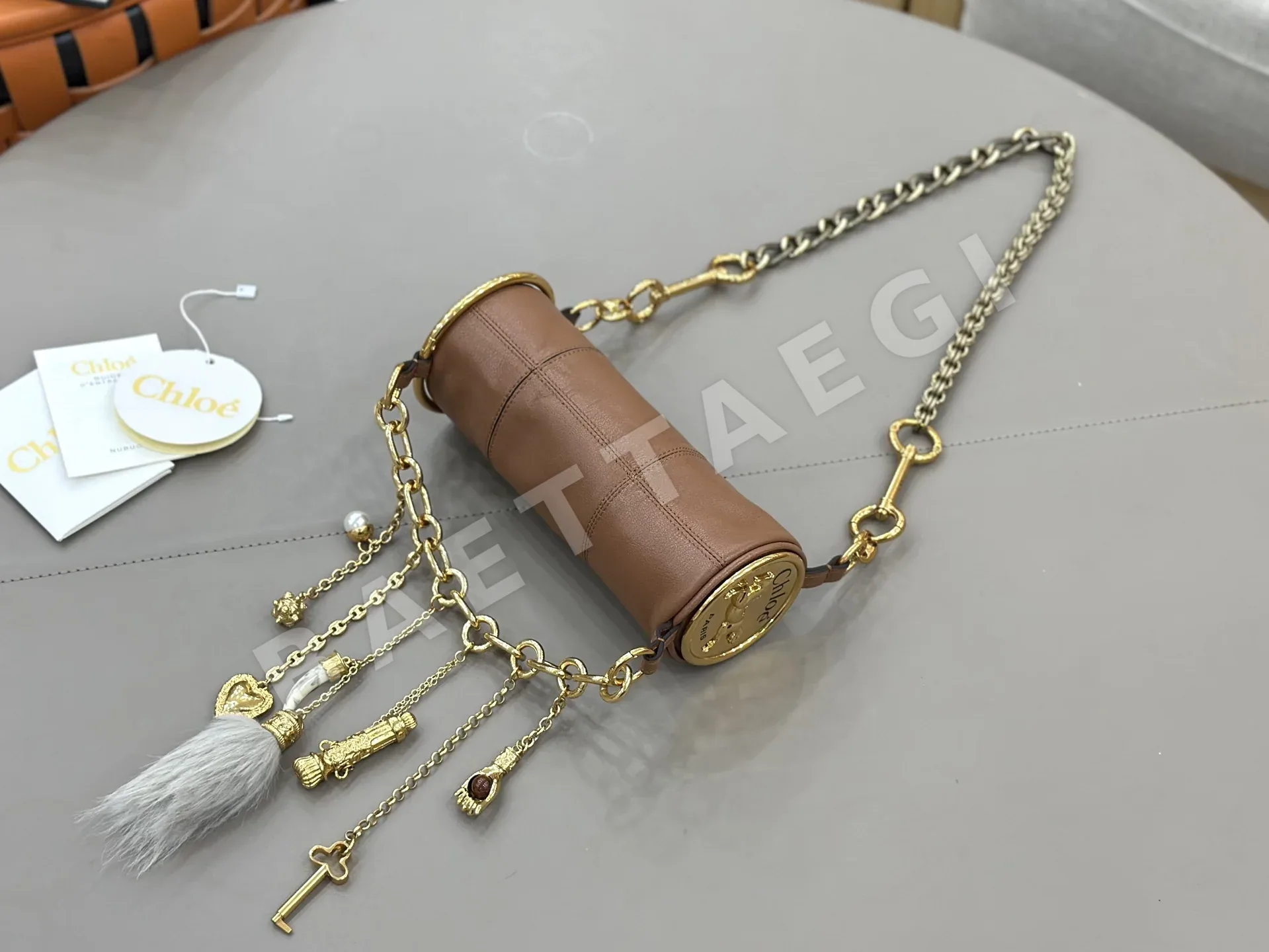 끌로에 그라비티 수입 염소가죽 핸드백 S118