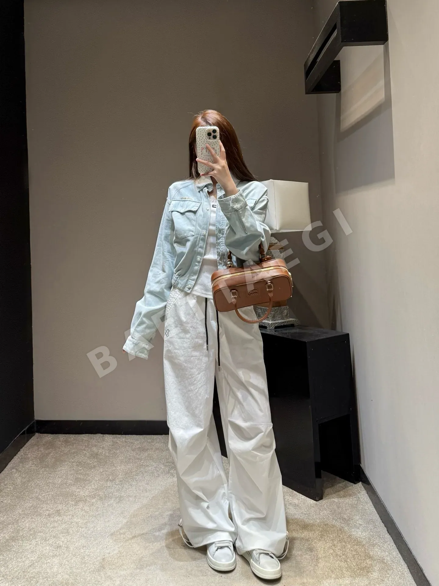 미우미우 레이스 피터팬 카라 크롭 데님 자켓 상세 이미지 6