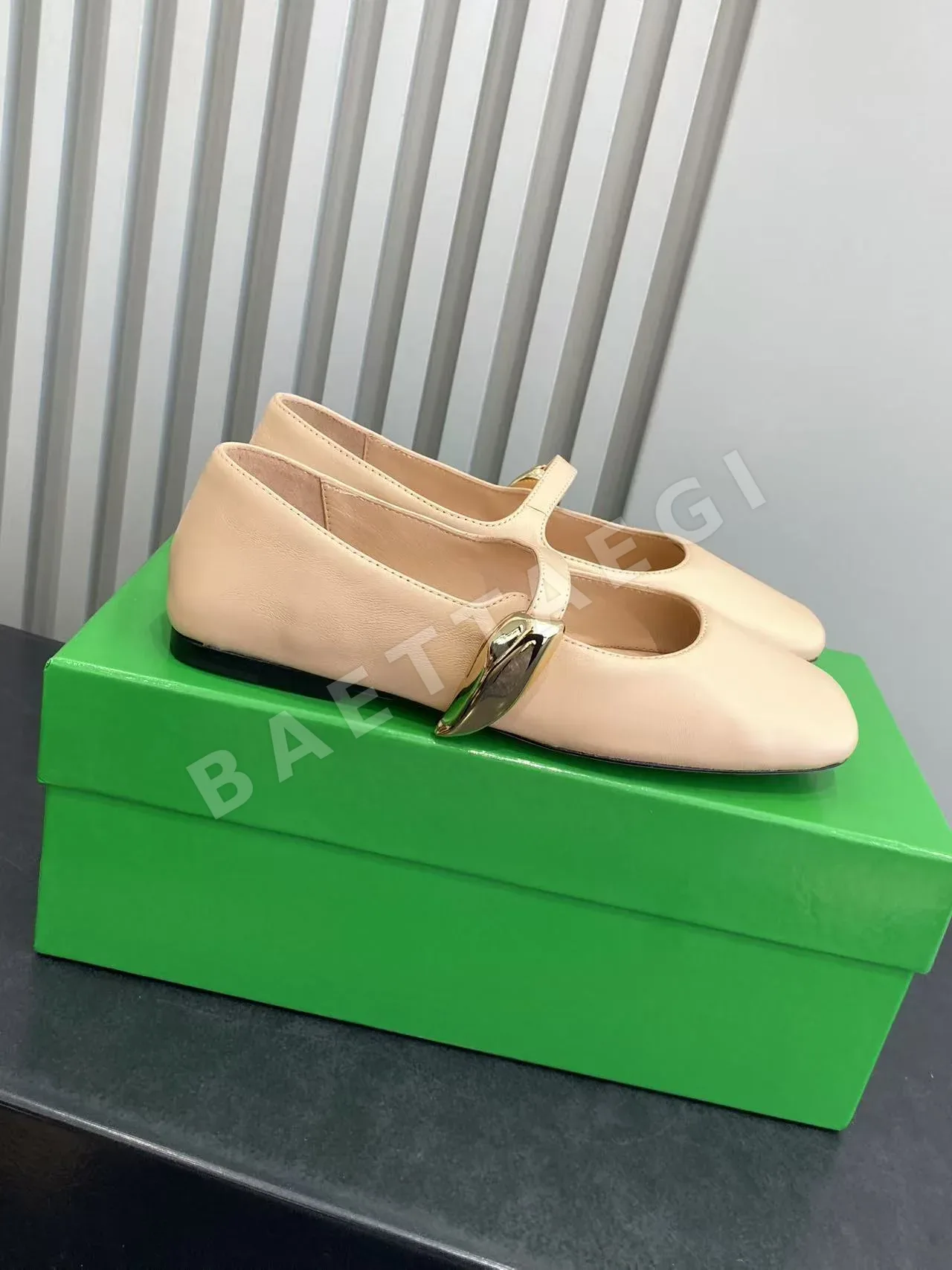 보테가베네타 메리제인 플랫슈즈 99384