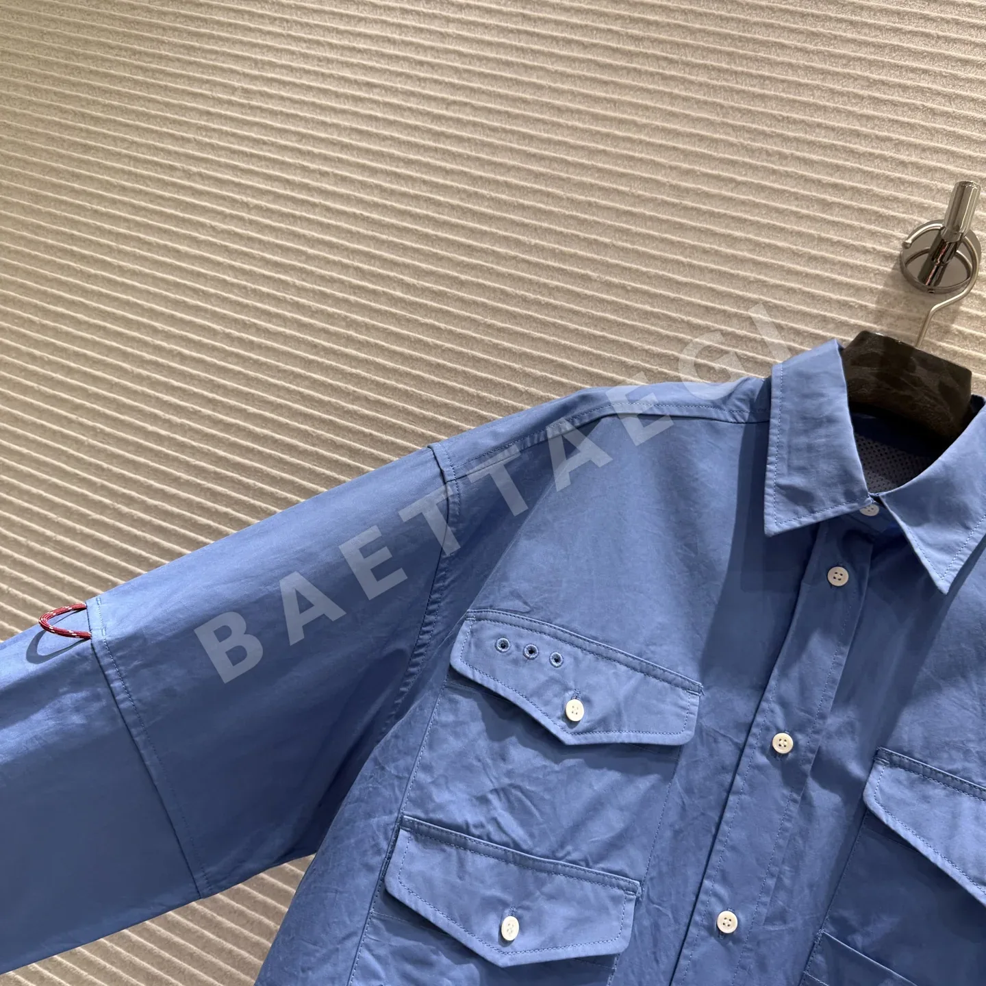 미우미우 블루 반소매 자켓 상세 이미지 4