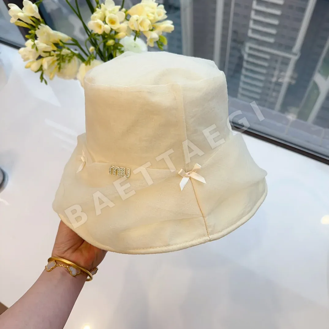 미우미우 모자 81001 Miu Miu Cap 상세 이미지 9