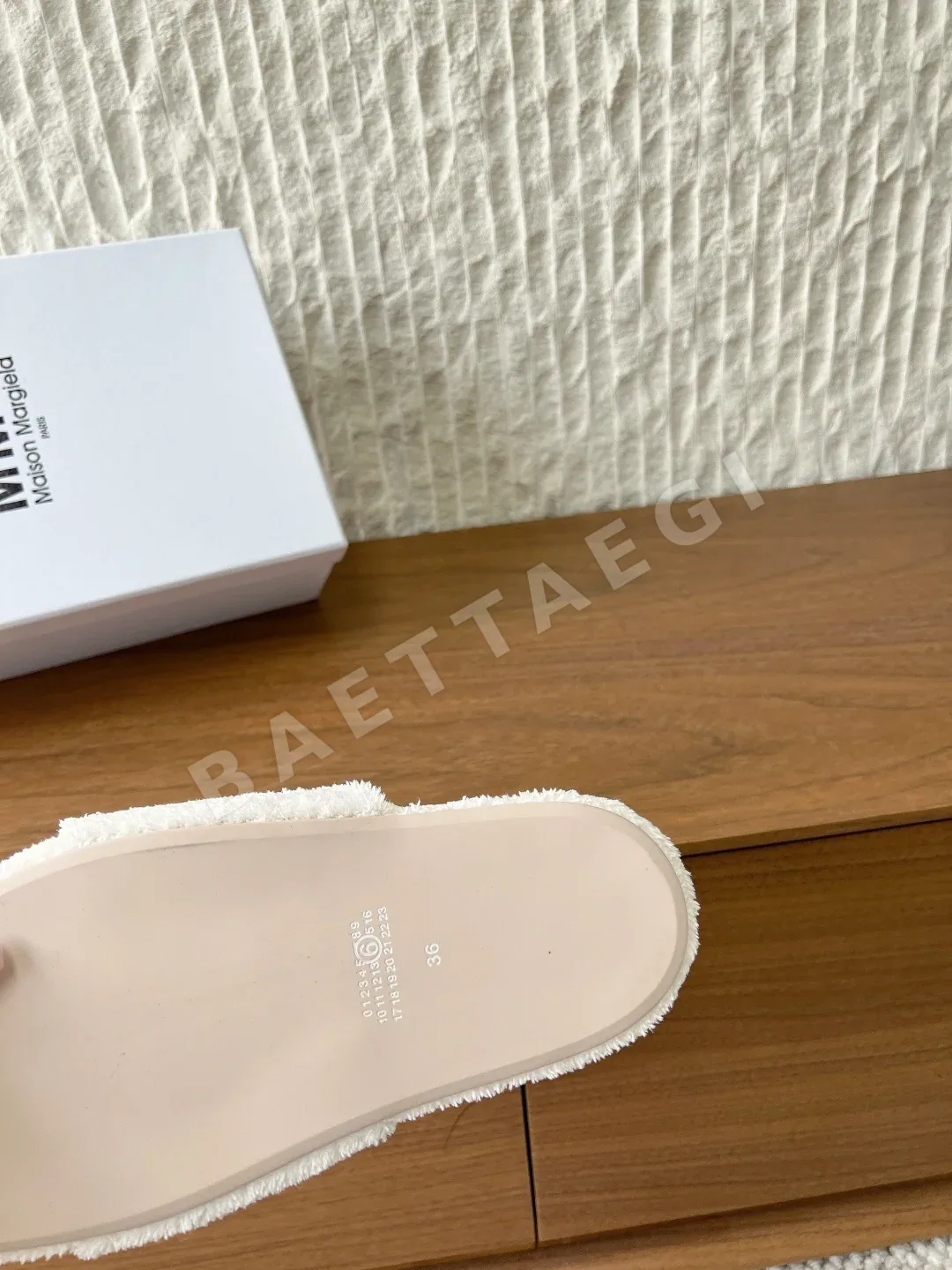 마르지엘라 5 본가락 뮬 샌들 상세 이미지 9