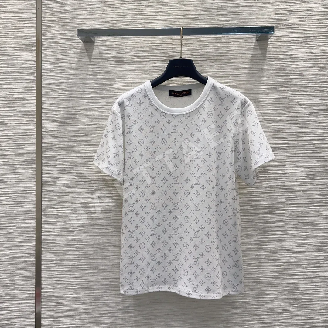 루이비통 여성 반팔 티셔츠 41518