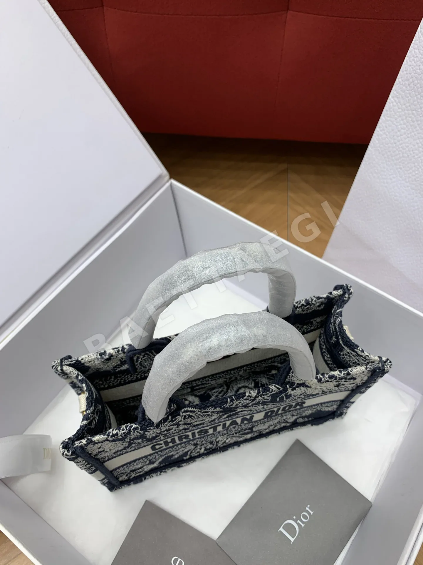 디올 블루 타이거 미니 토트백 숄더 가방 상세 이미지 6