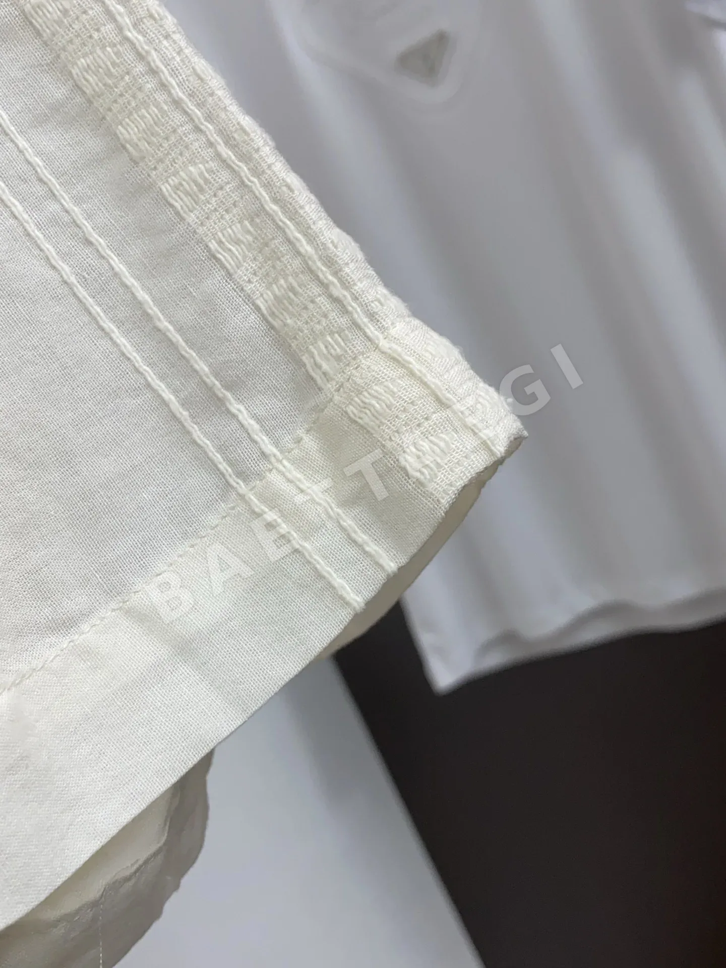 로에베 린넨 와이드 슬리브 프렌치 카라 남성 반팔 셔츠 상세 이미지 5