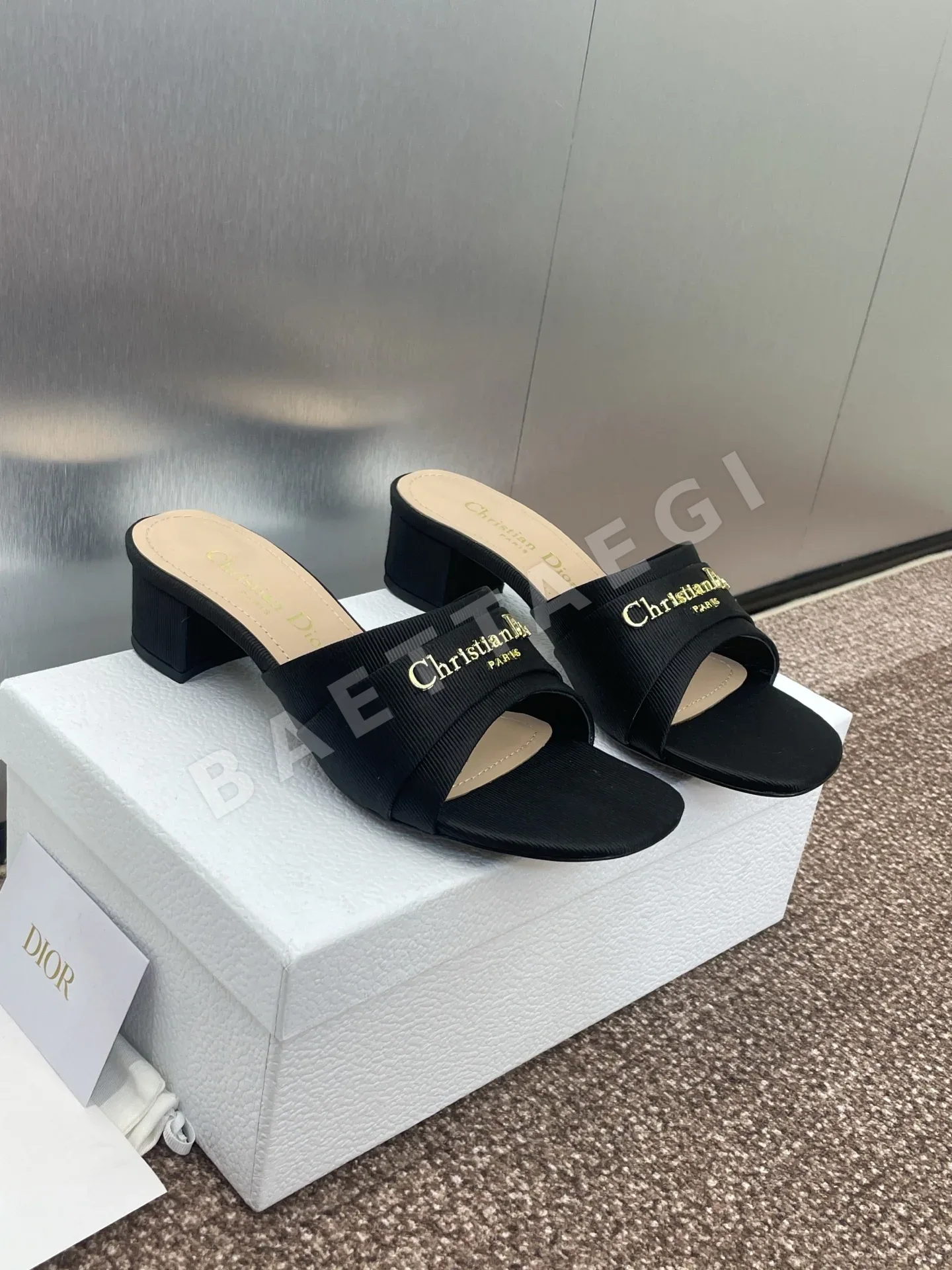 디올 마이 청키 힐 여성 슈즈 8697 상세 이미지 3