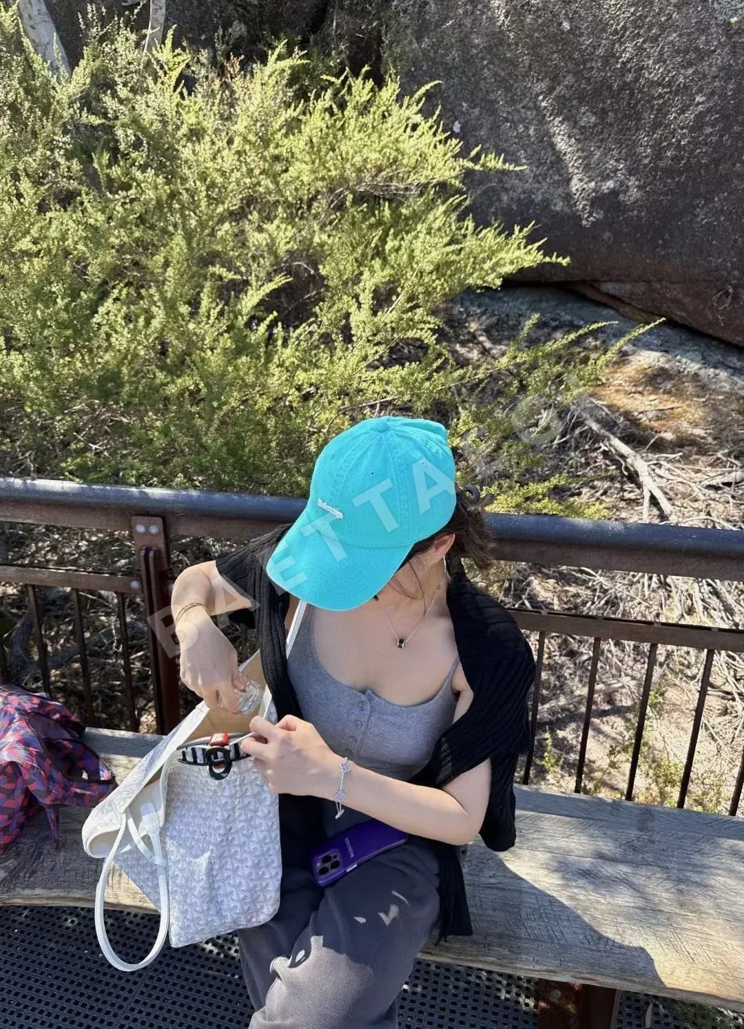 발렌시아가 모자 81617 Balenciaga Cap 상세 이미지 2