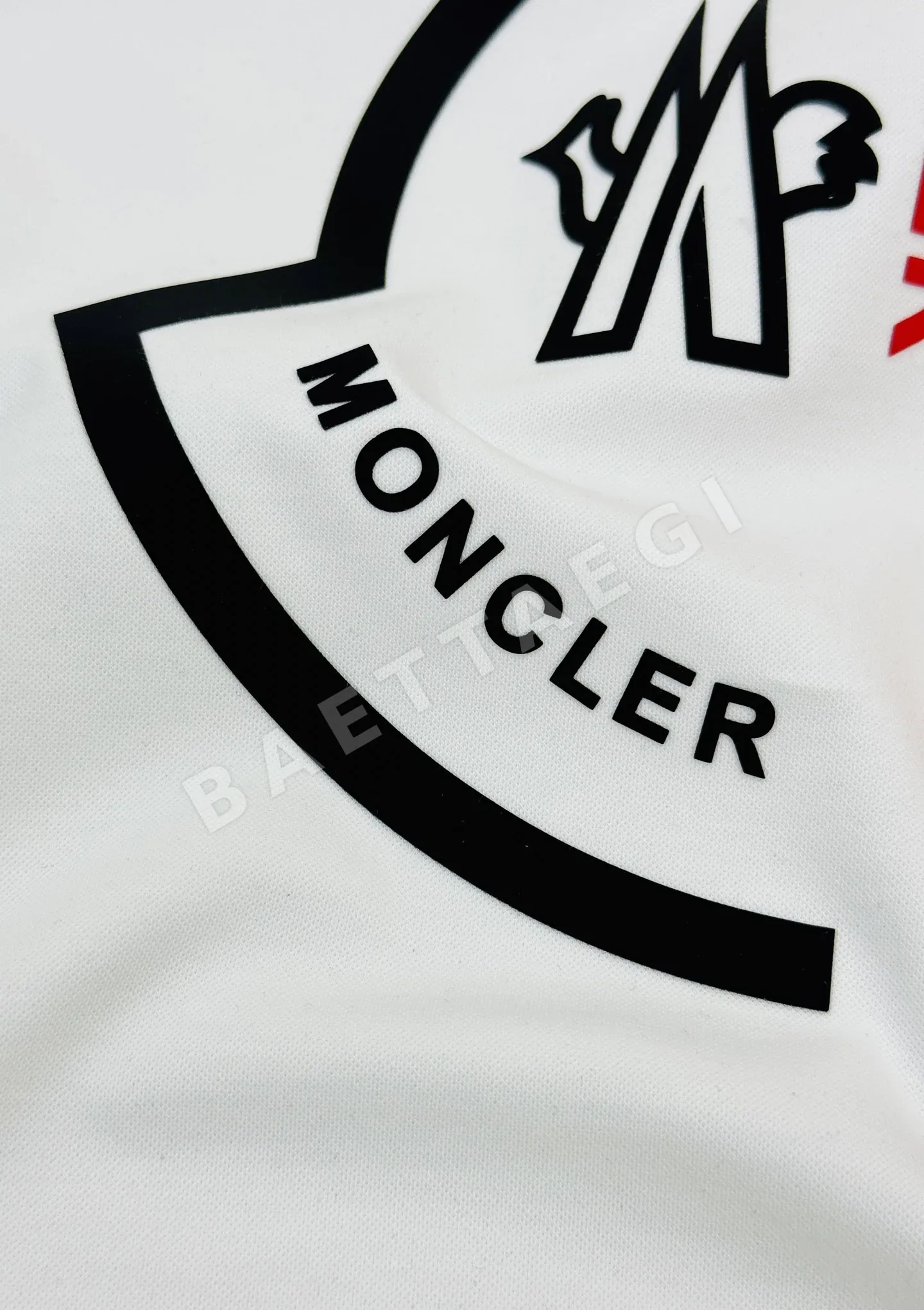 몽클레르 크루넥 반팔 티셔츠 상세 이미지 7