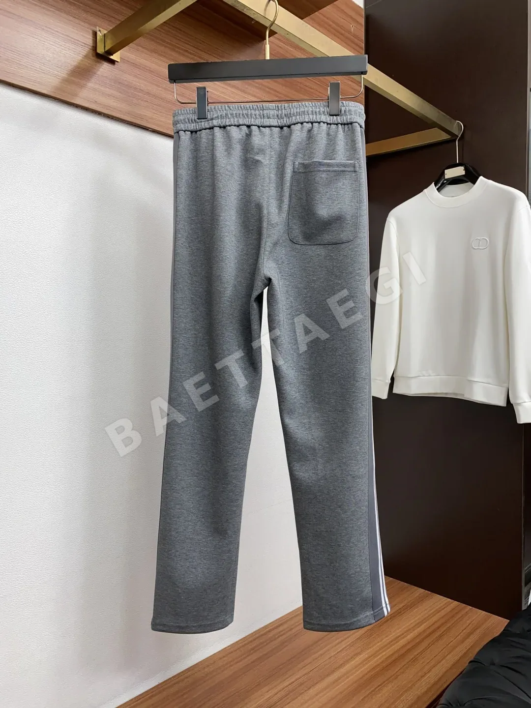 브루넬로쿠치넬리 클래식 자수 카디건 세트 남성용 상세 이미지 6