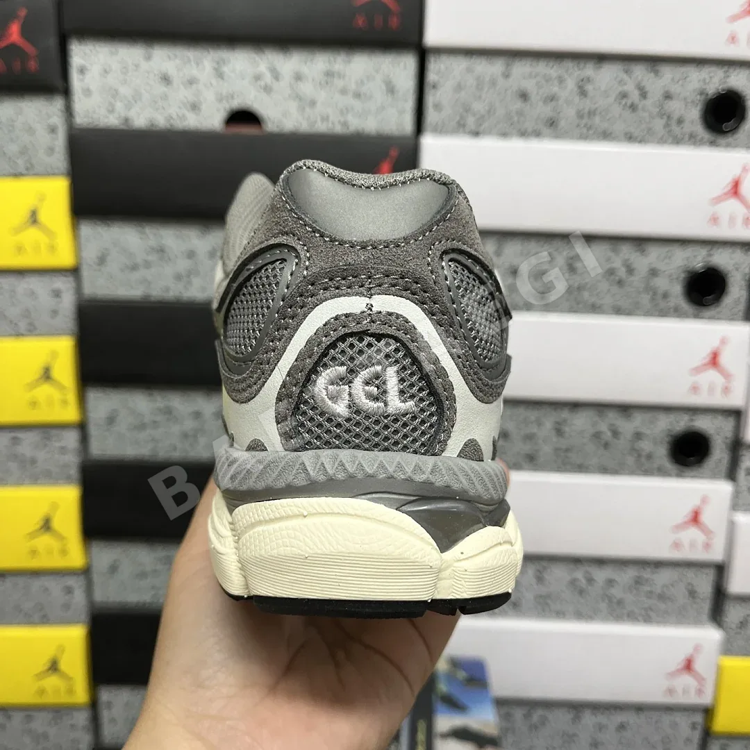 아식스 [RT] 젤 NYC 1203A617-020 200373 Asics Gel-NYC Cement Grey 상세 이미지 3