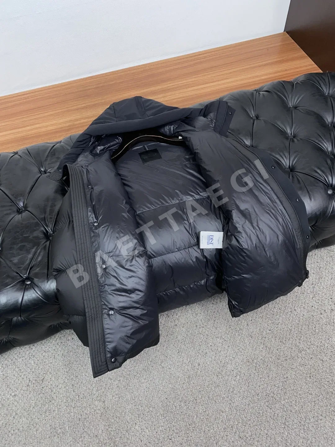 몽클레르 남성 다운 패딩 재킷 상세 이미지 7