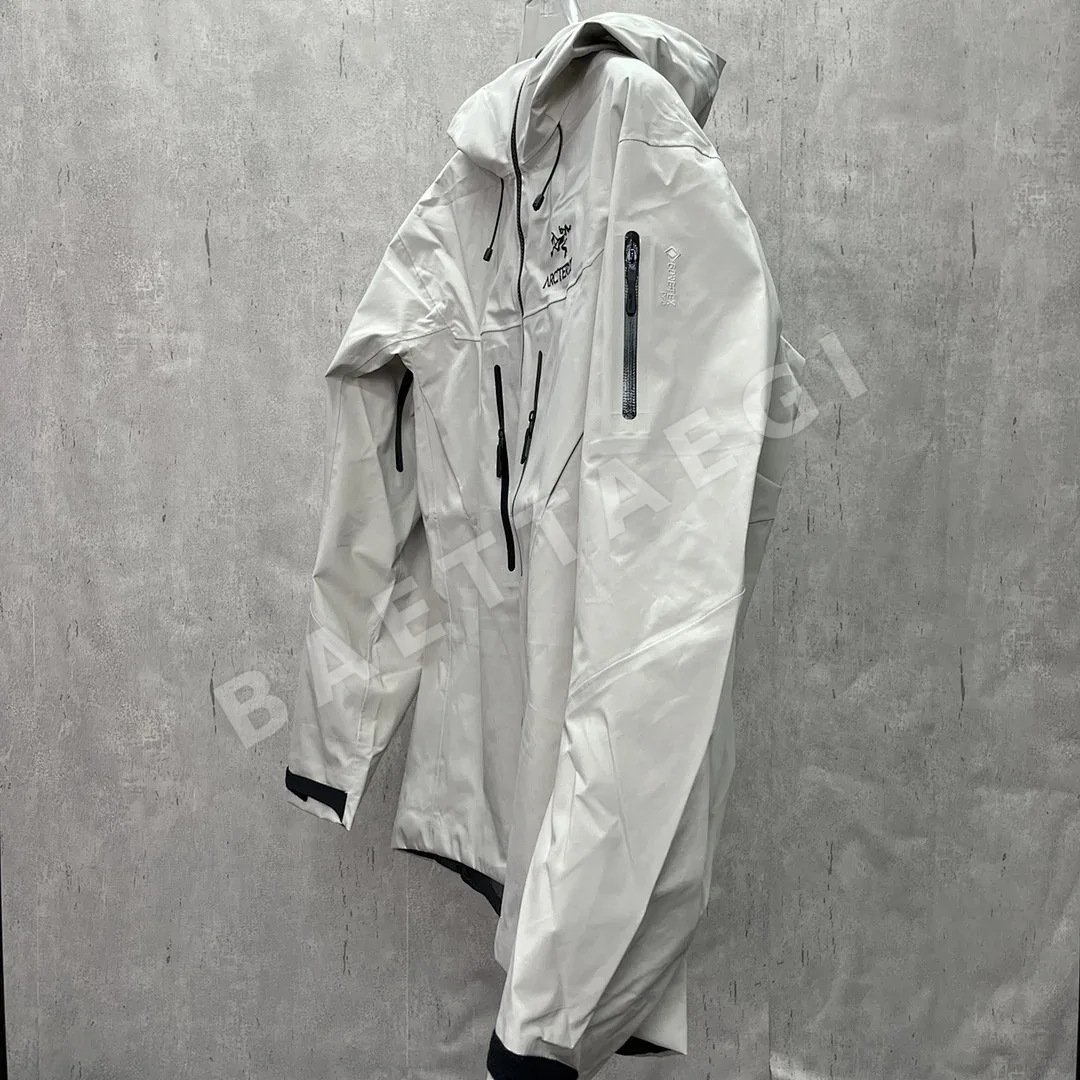 아크테릭스 [TZ] 알파 SV 자켓 6세대 아이보리 200134 Arc'teryx Alpha SV Jacket 6 Ivory 상세 이미지 11