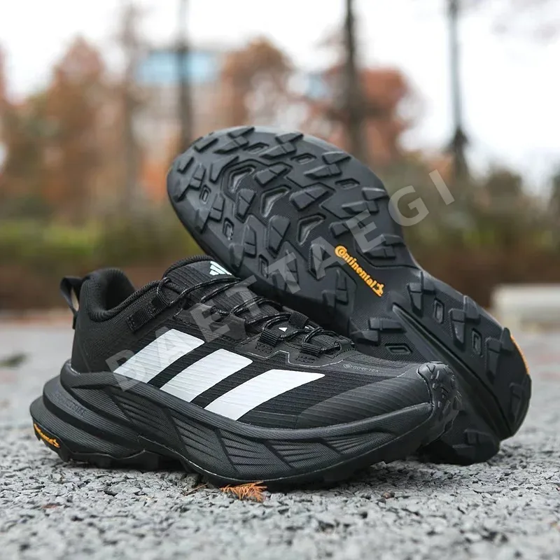 아디다스 Terrex X Free Hiker GTX 신발 상세 이미지 2