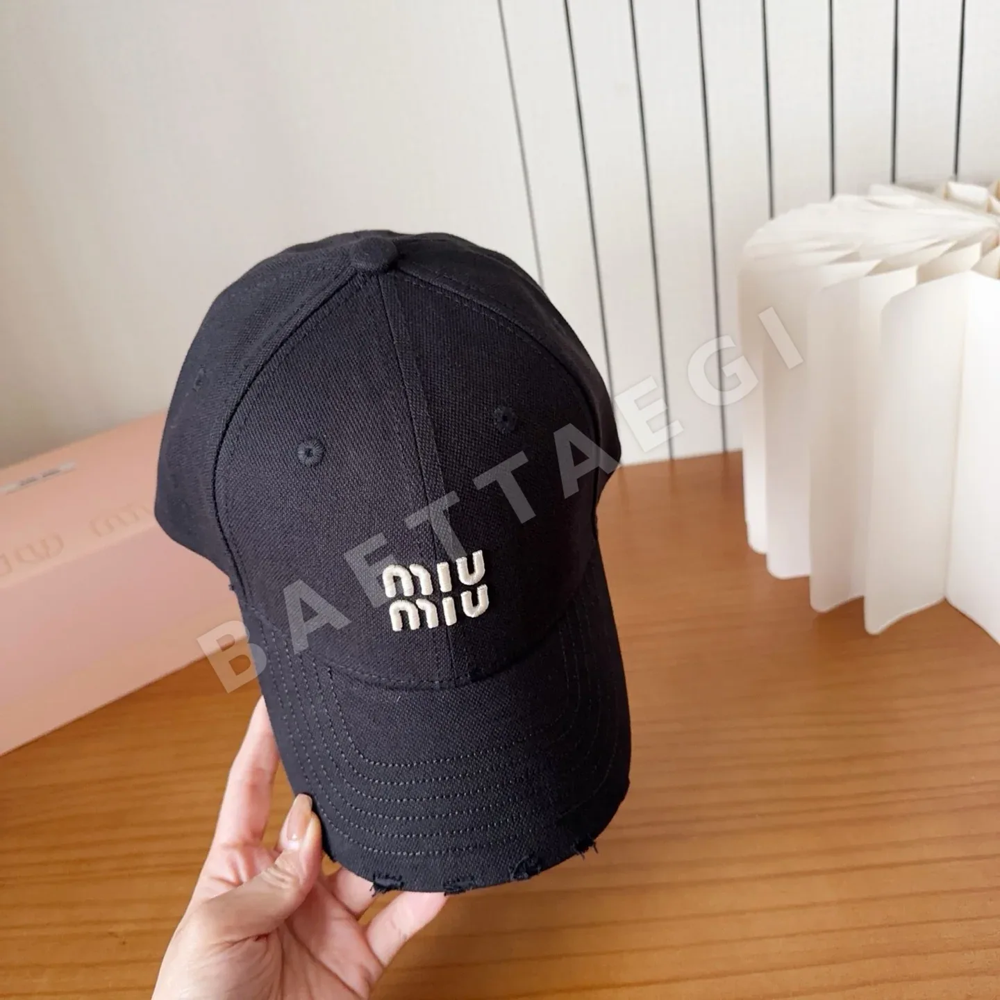 미우미우 모자 80858 Miu Miu Cap 상세 이미지 5