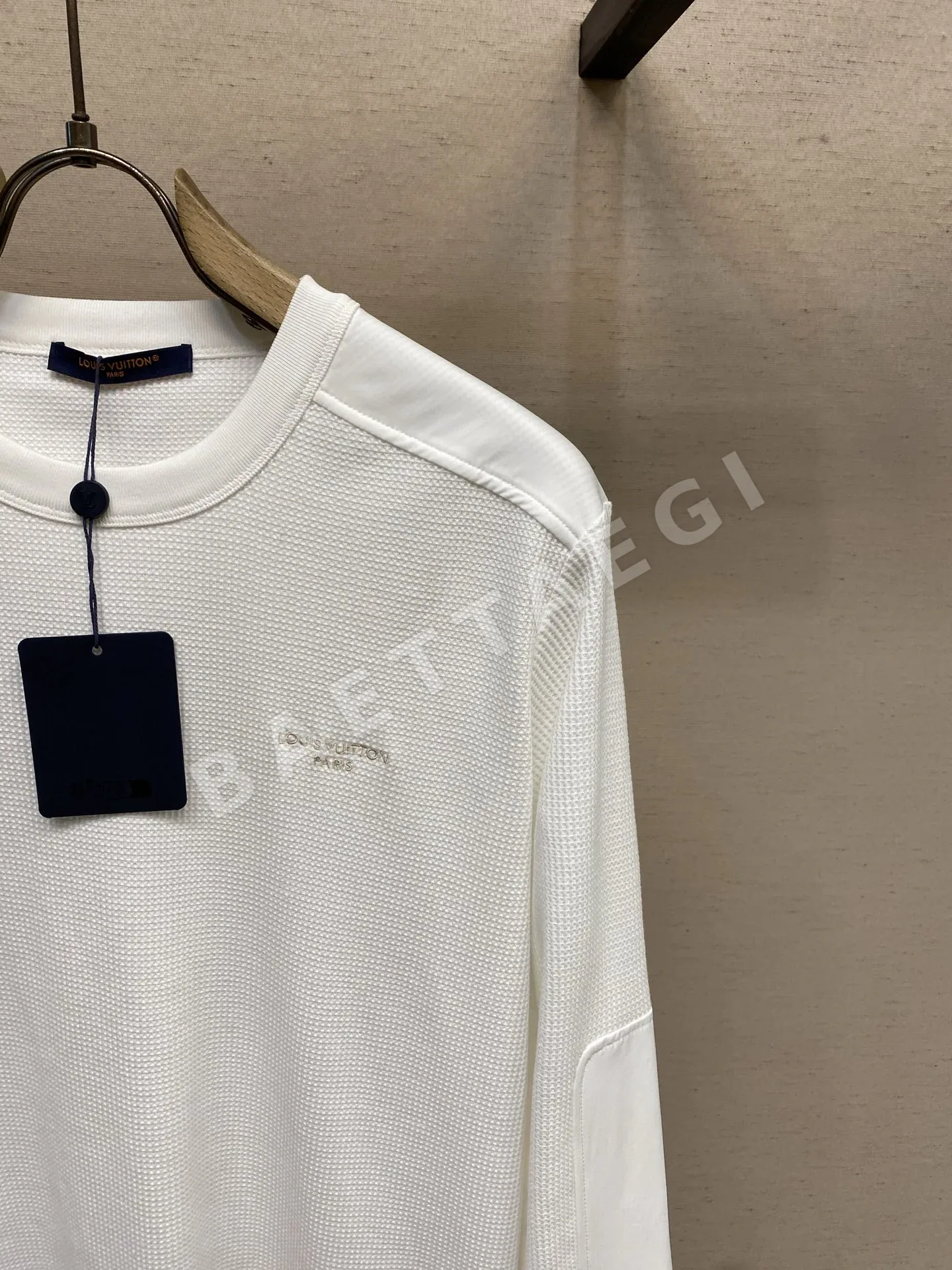 루이비통 와플 조직 면 긴팔 티셔츠 상세 이미지 4