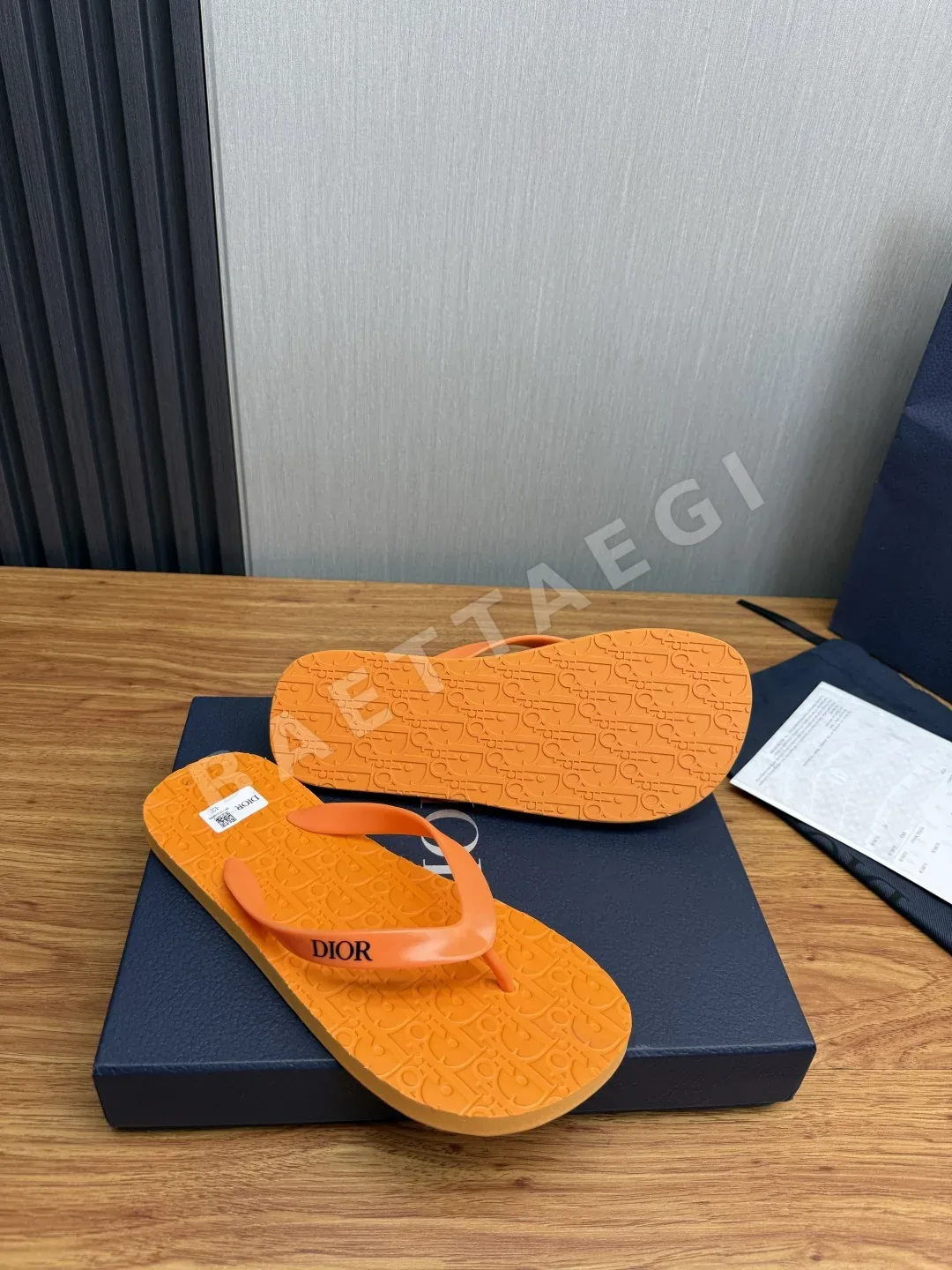 디올 남성용 슬리퍼 상세 이미지 6