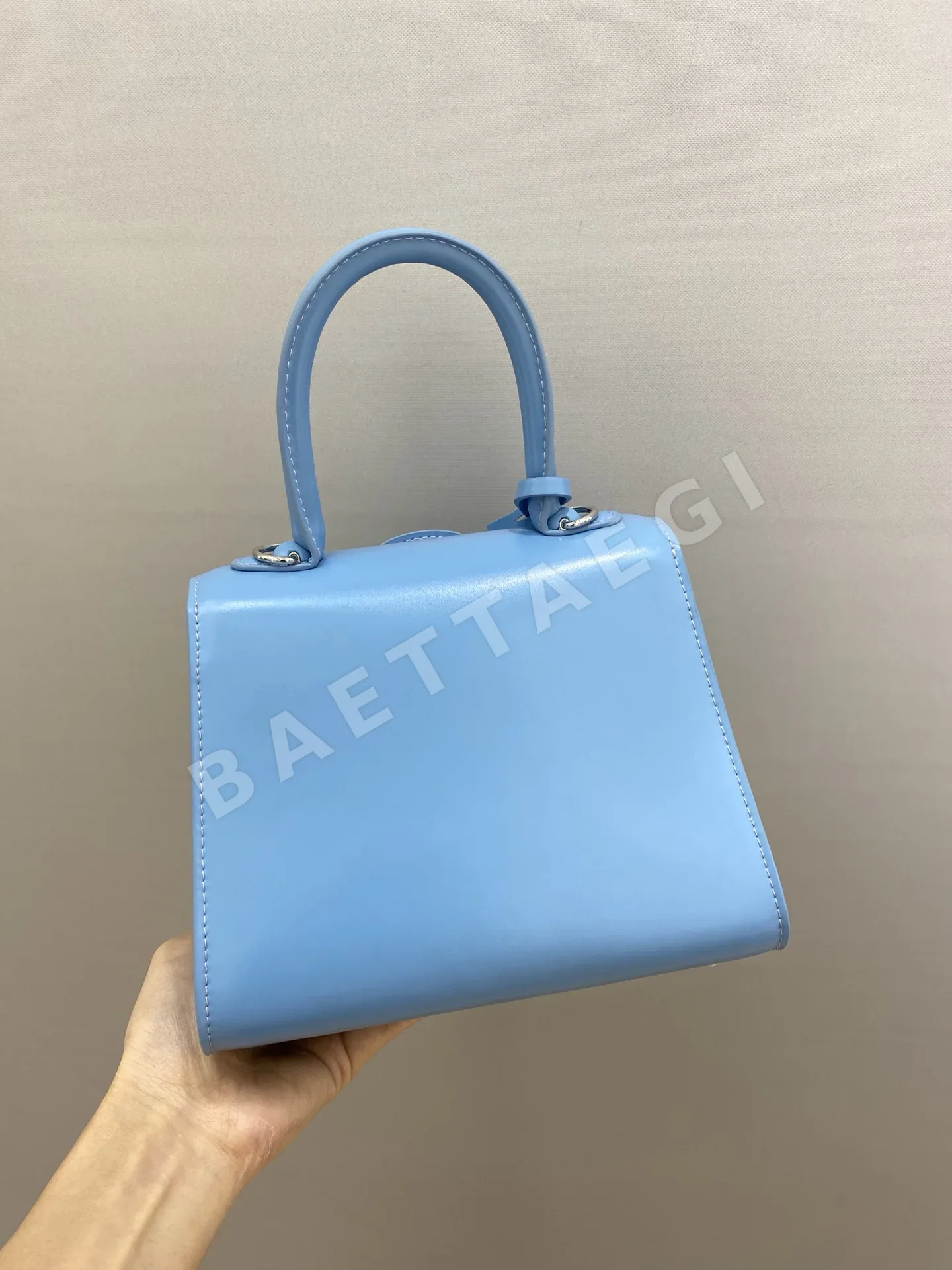 델보 블루 레터 미니 편지 봉투 가방 상세 이미지 3