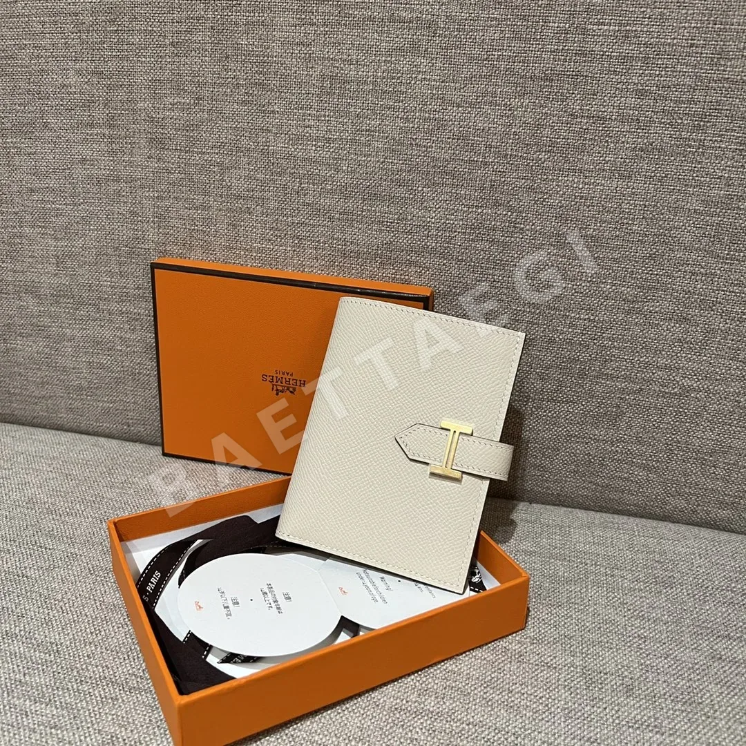 에르메스 켈리 OCK 10 엡솜 팔라듐 장식 지갑 23355
