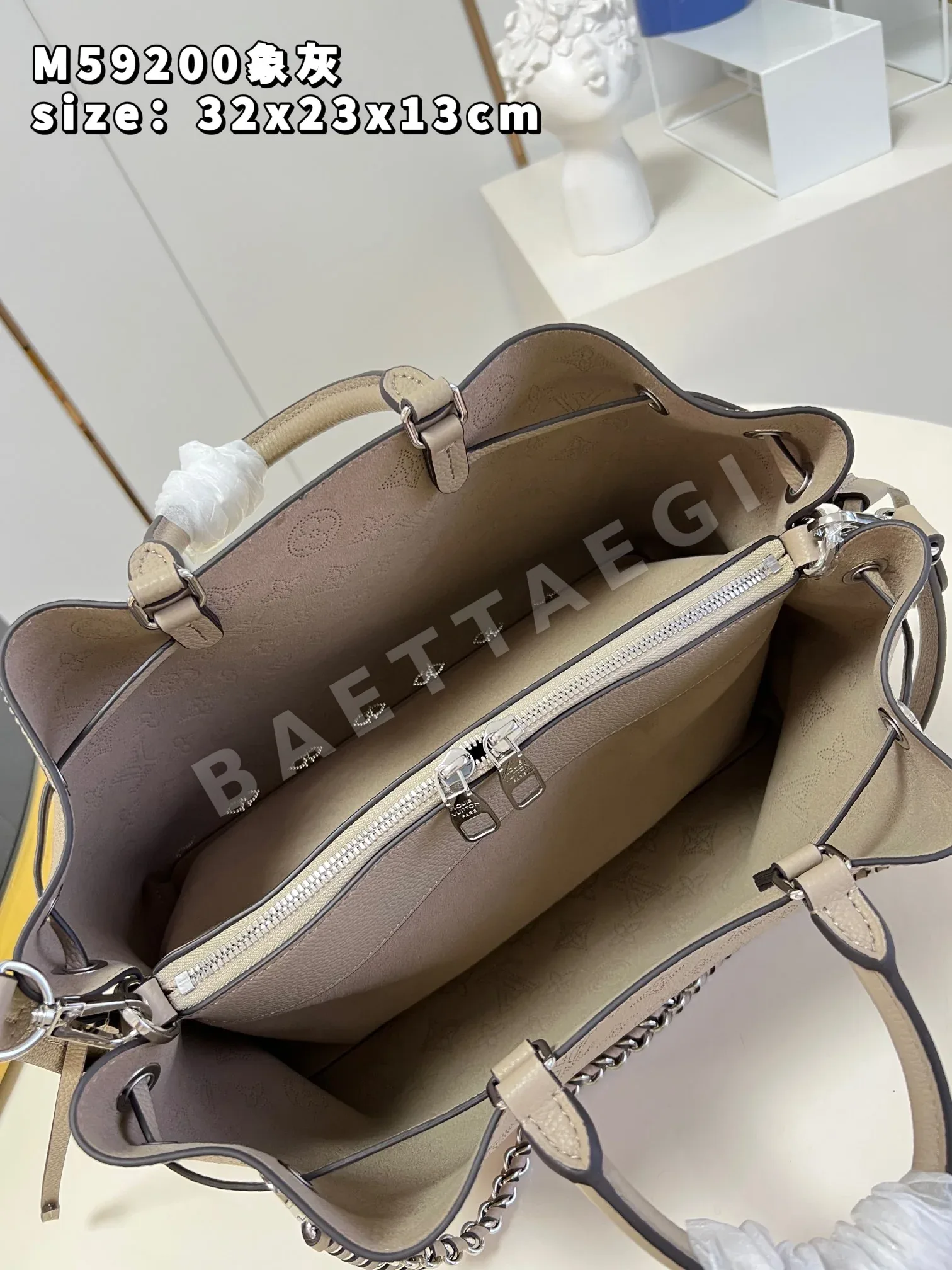 루이비통 M59200 그레이 토트백 버킷백 상세 이미지 7