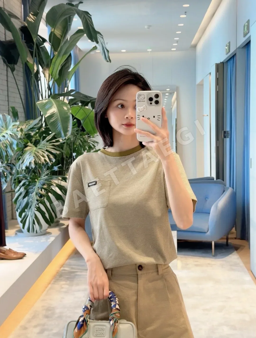 미우미우 옐로우그린 스트라이프 반팔 티셔츠 상세 이미지 7