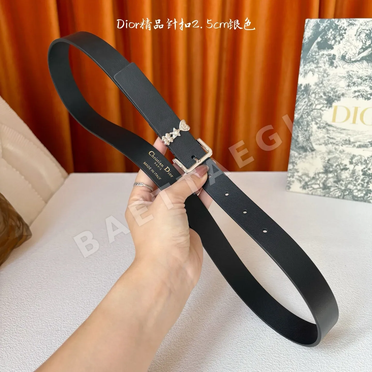 디올 카프스킨 골드 CD 버클 벨트 상세 이미지 6