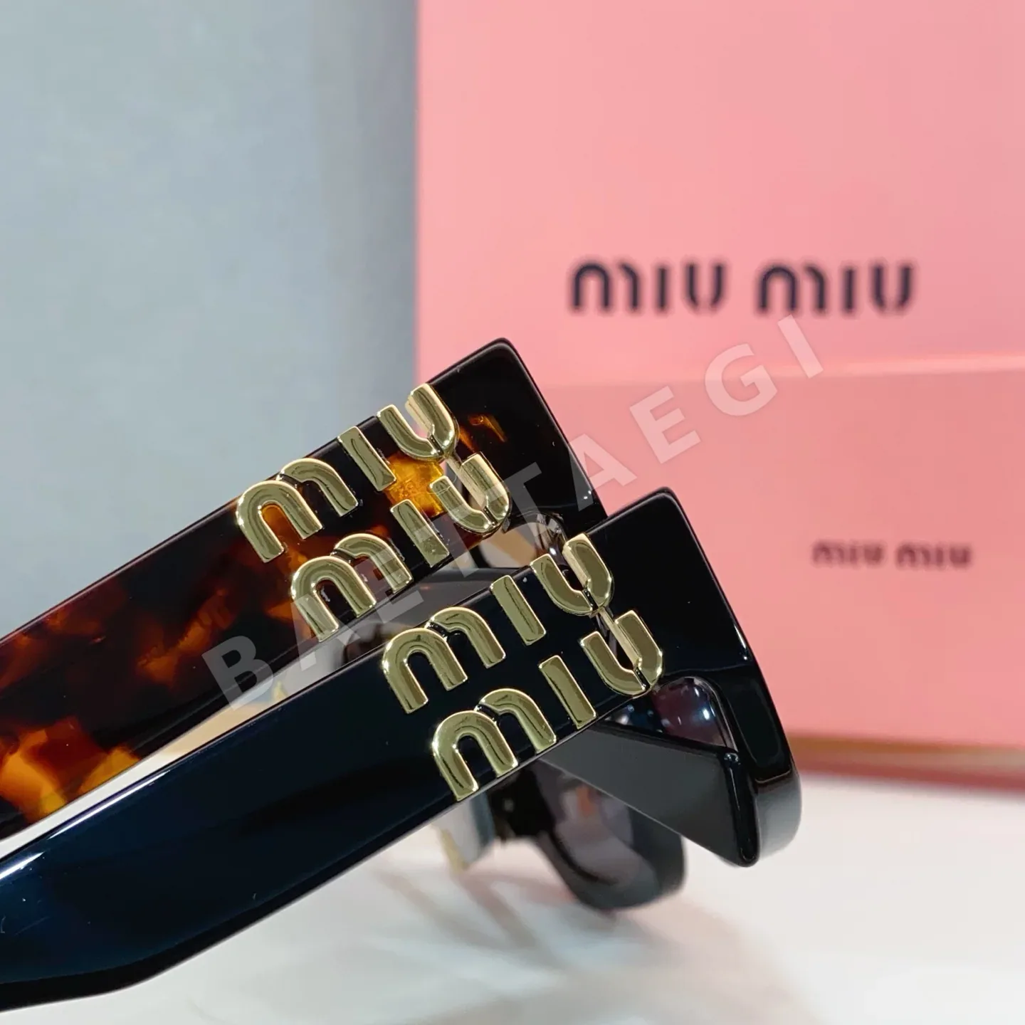 미우미우 선글라스 MU04 UV 상세 이미지 7