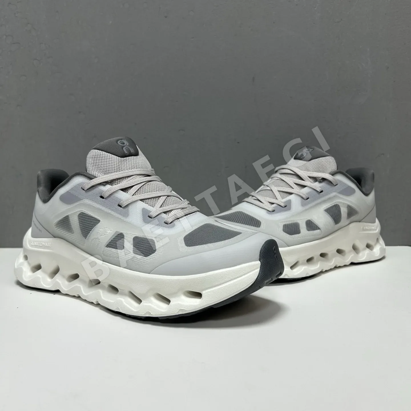 ON 신발 157695 Sneakers 상세 이미지 4