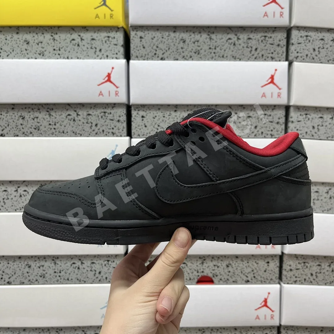 나이키 [AY] SB 덩크 로우 HQ8487-001 201036 Nike SB Dunk Low Supreme 94 Black 상세 이미지 3