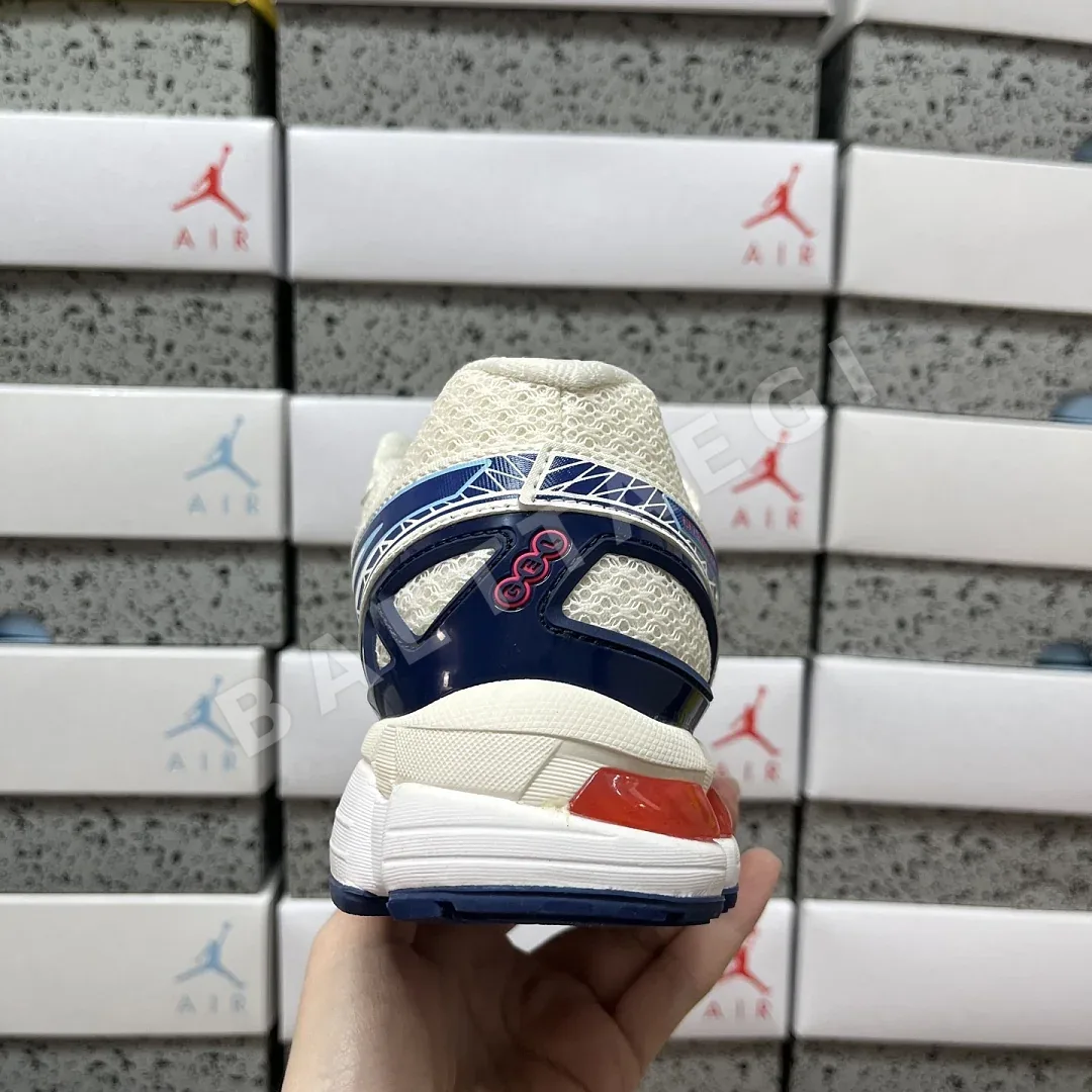 아식스 [TOP] 젤 카야노 20 1203A388-101 200416 Asics Gel-Kayano 20 Cream Blue Red 상세 이미지 7