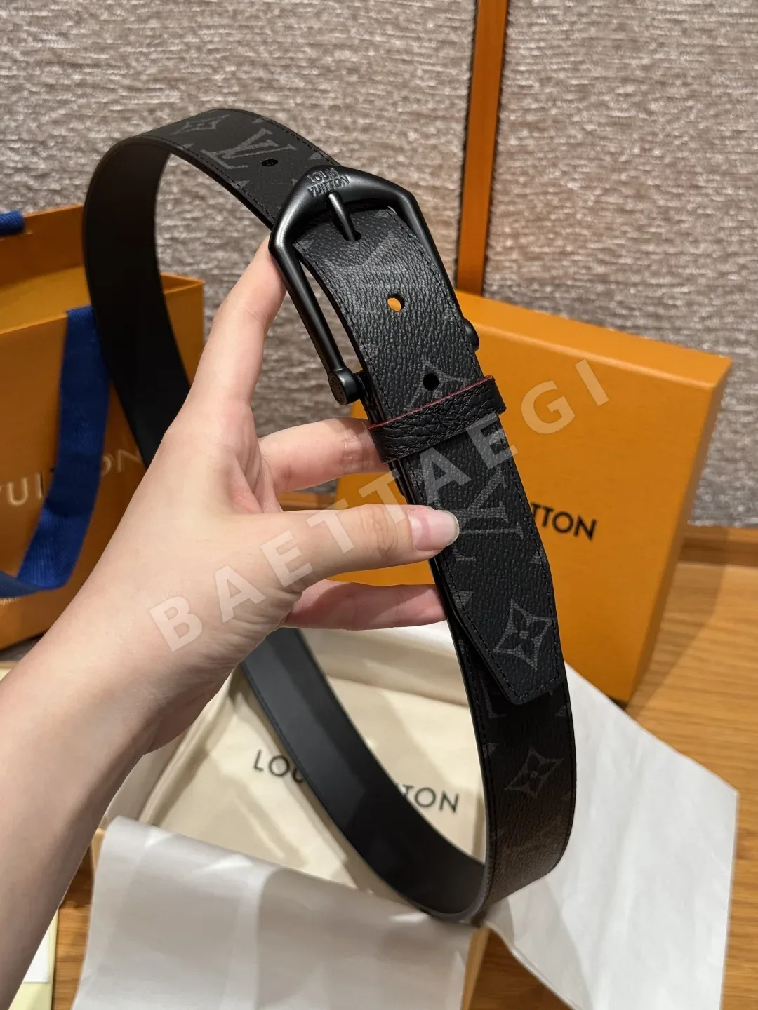 루이비통 모노그램 캔버스 가죽 벨트 상세 이미지 4