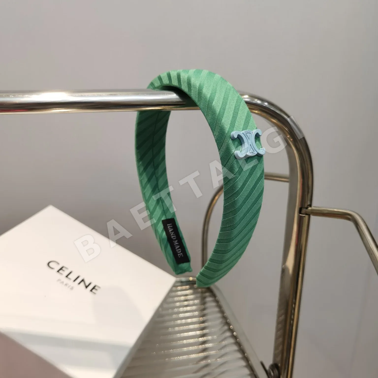 셀린느 절제된 디자인 헤어밴드 상세 이미지 7